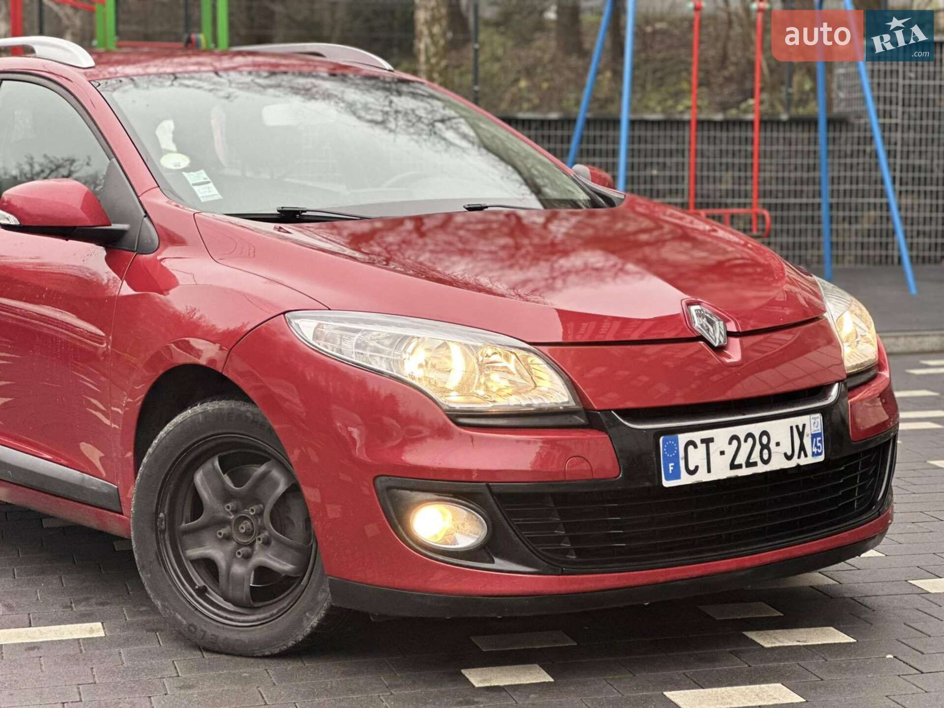 Renault Megane 2013 VIN VF1KZ140649103354 фото оголошення 4 з 20