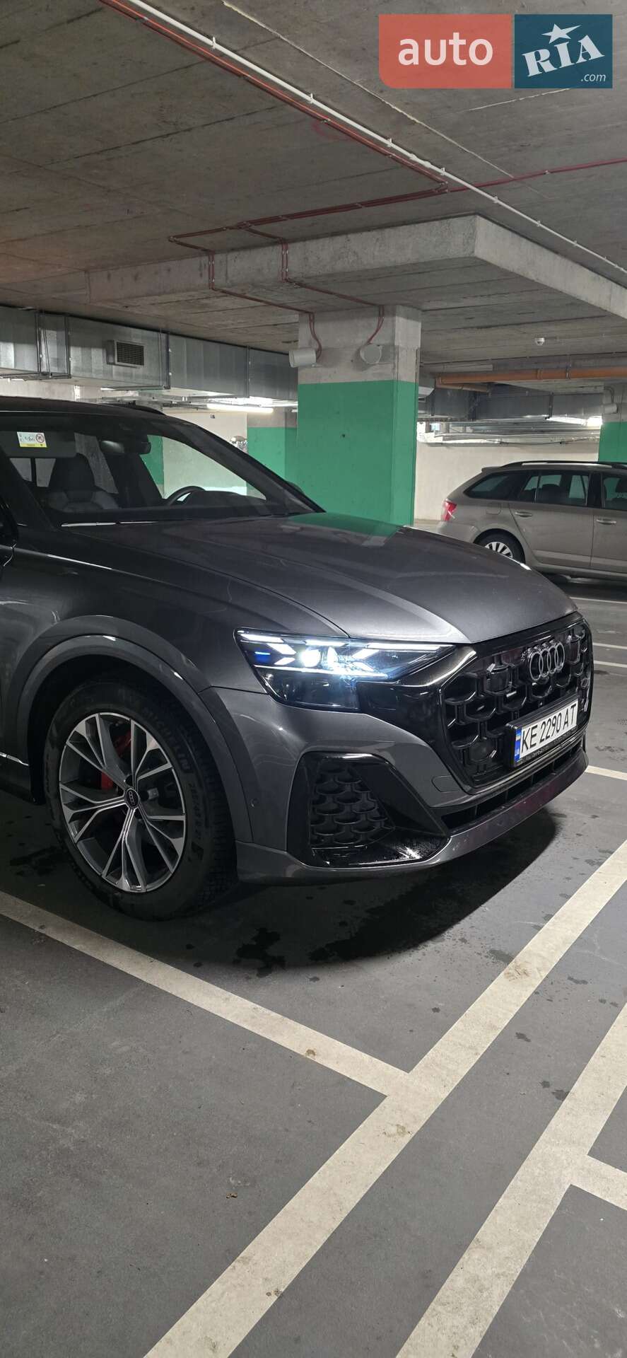 Audi Q8 2024 VIN WAUZZZF11SD009431 фото оголошення 2 з 22