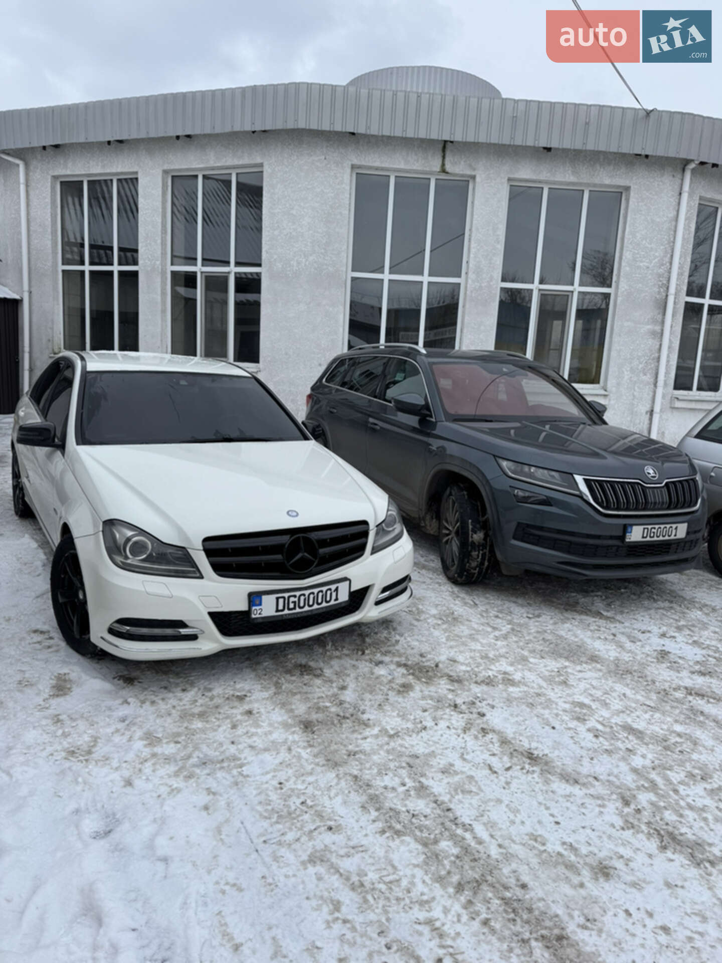 Mercedes-Benz C-Class 2011 VIN WDD2040491A651153 фото оголошення 242 з 260