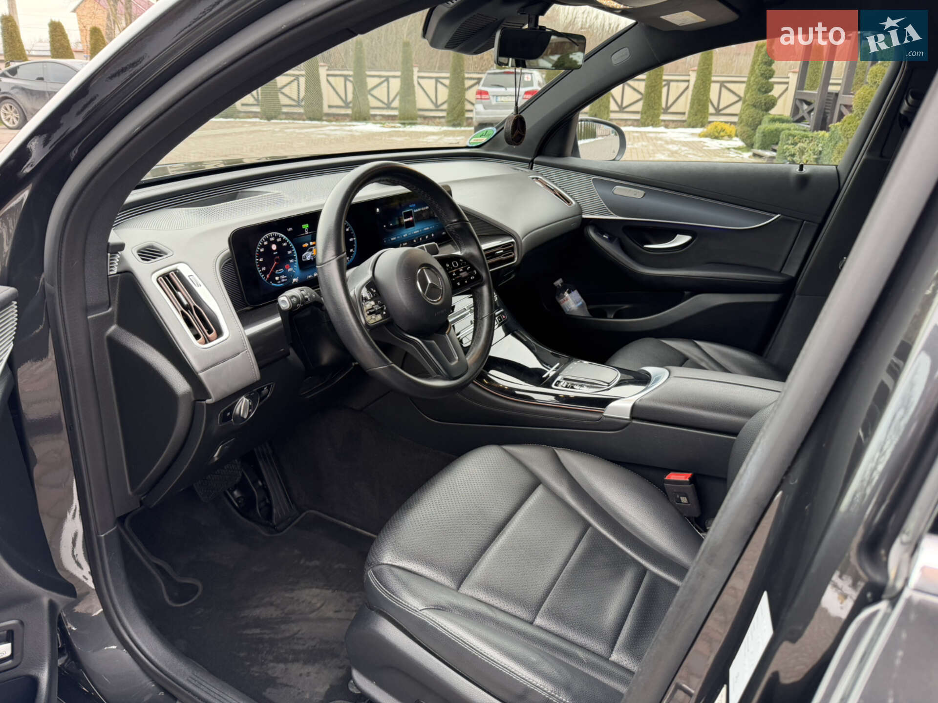 Mercedes-Benz EQC 2022 VIN W1K8P9AB6PF055522 фото оголошення 11 з 12