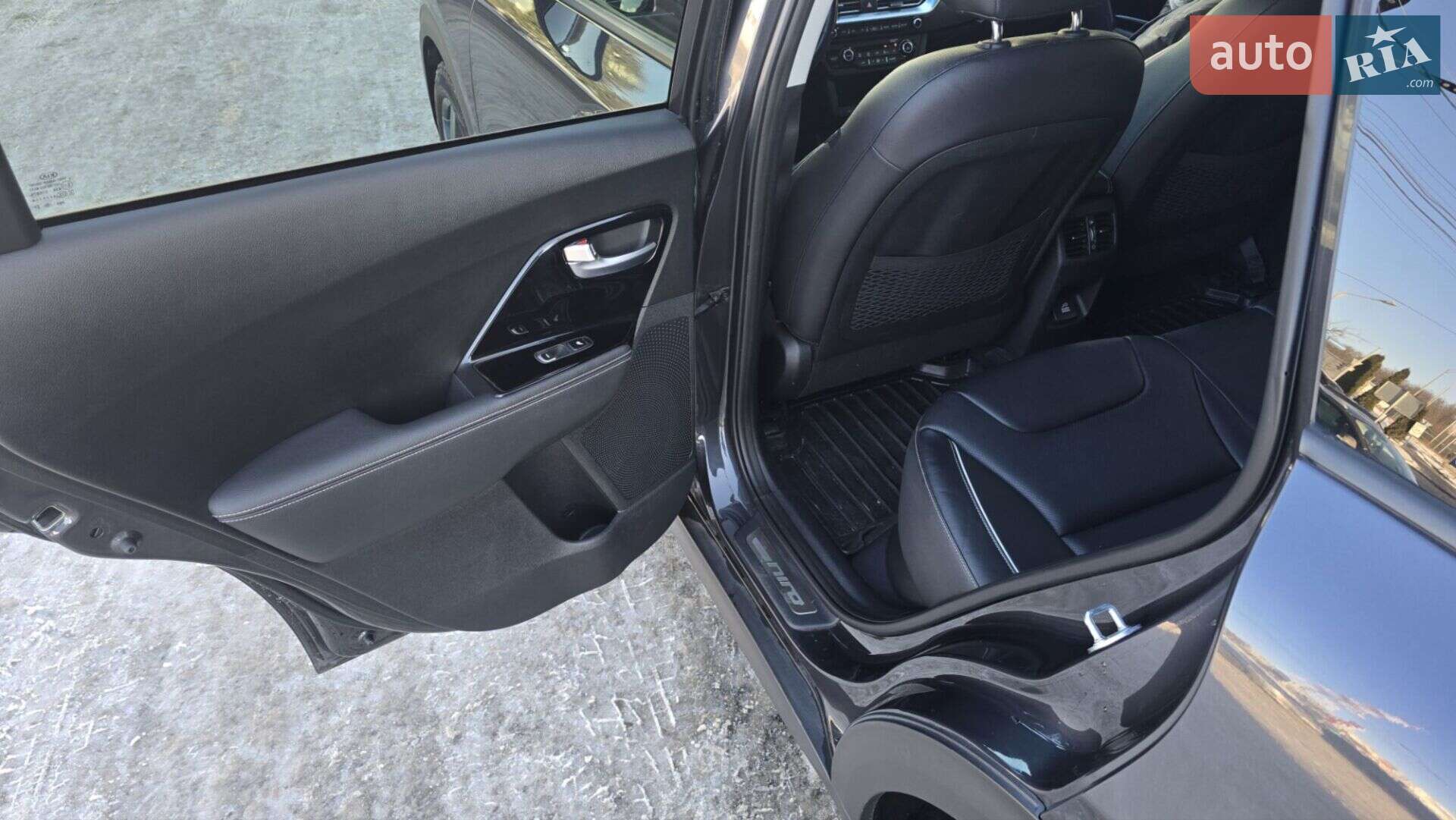 Kia Niro 2020 VIN KNACC81GFL5040090 фото оголошення 17 з 26