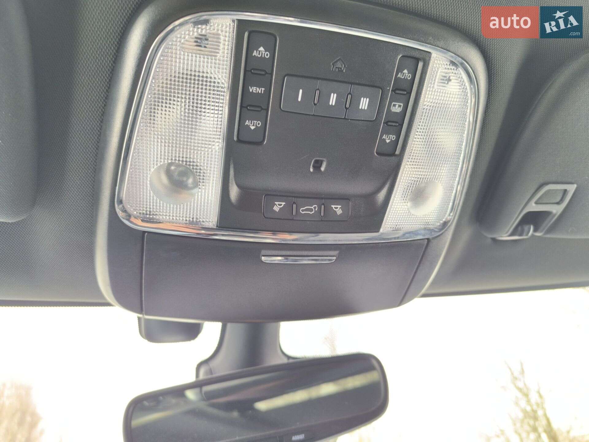 Jeep Grand Cherokee 2020 VIN 1C4RJFBG6MC500976 фото оголошення 13 з 46