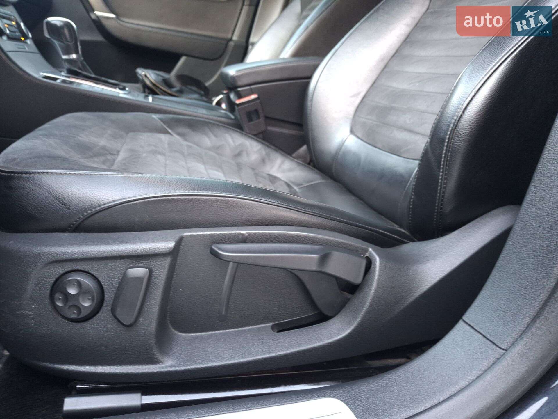 Volkswagen Passat 2011 VIN WVWZZZ3CZBE398603 фото оголошення 20 з 23