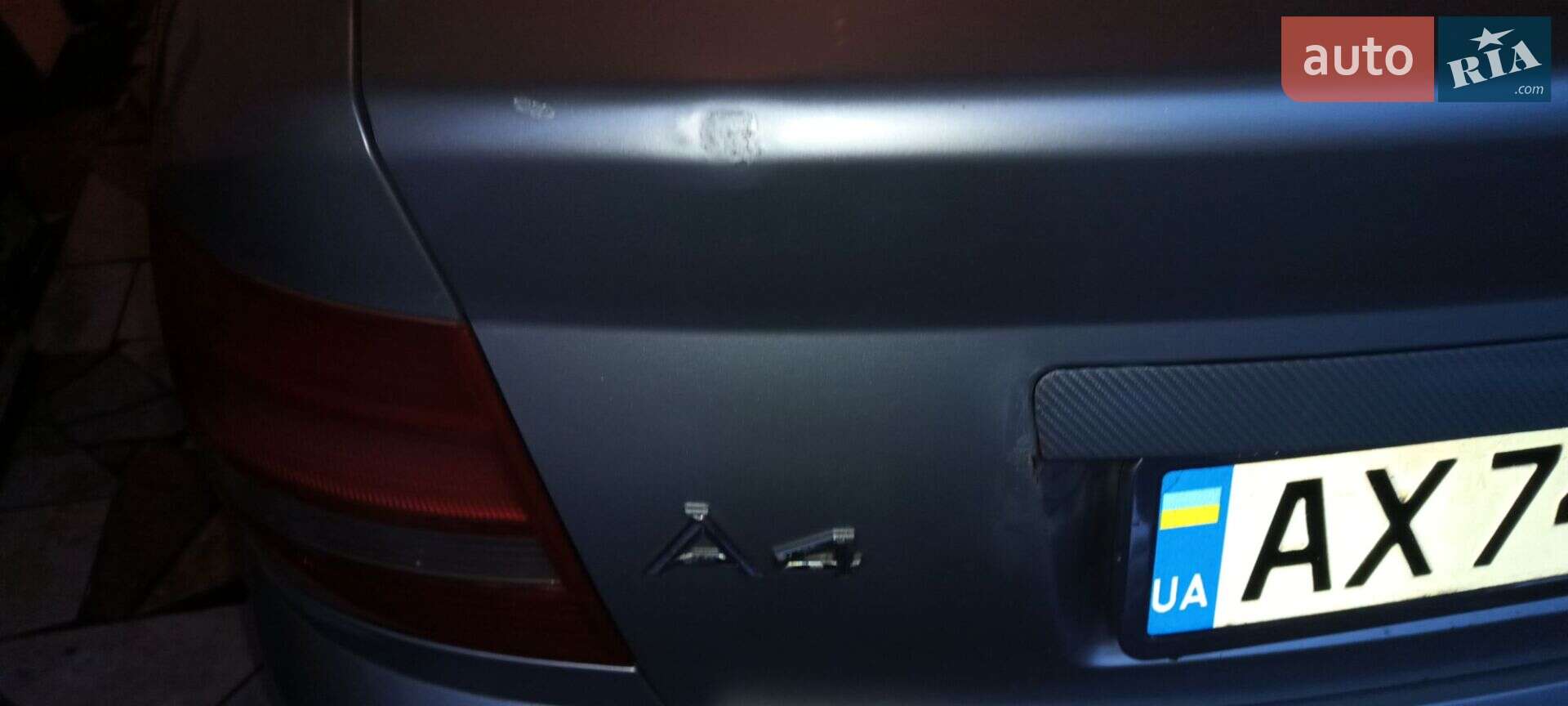 Audi A4 2000 VIN WAUZZZ8DZ1A056830 фото оголошення 11 з 19
