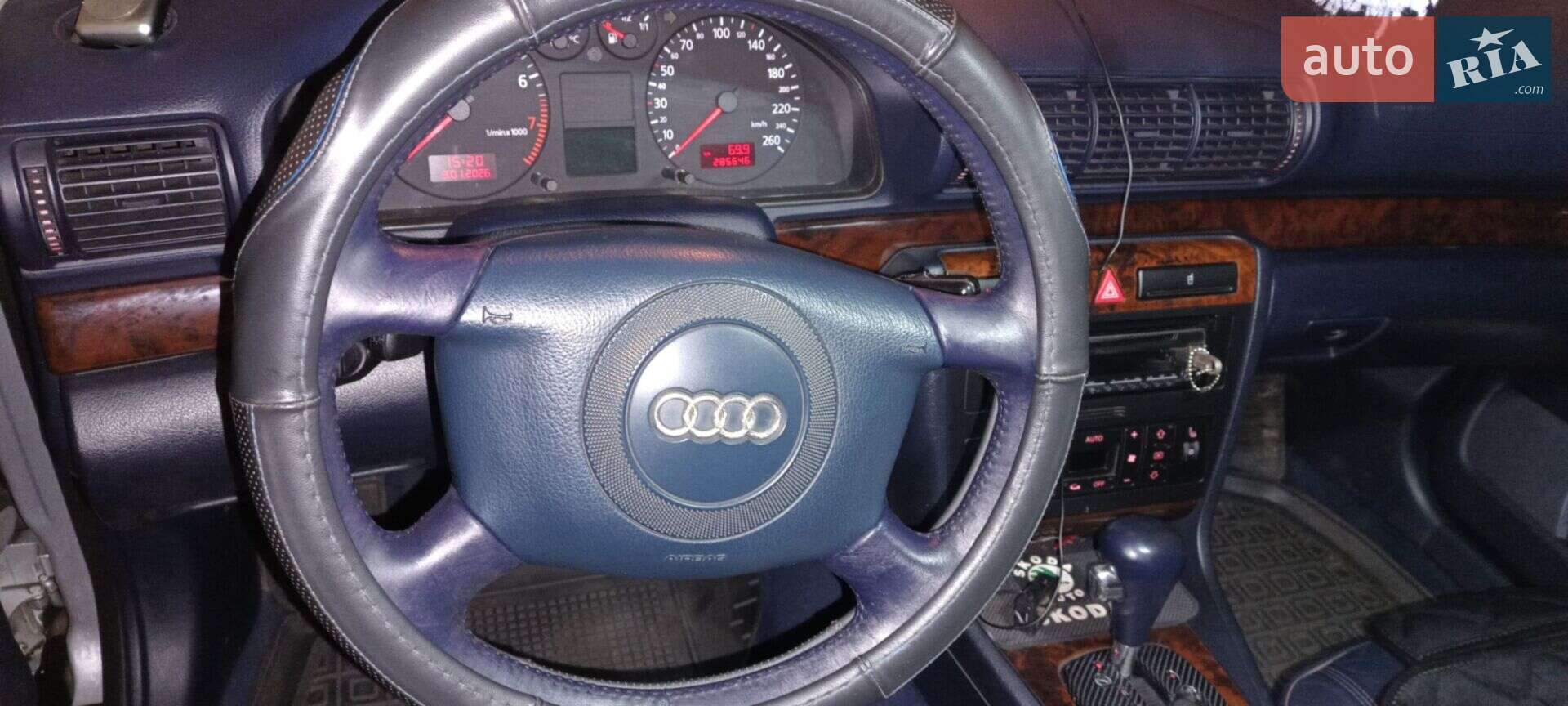 Audi A4 2000 VIN WAUZZZ8DZ1A056830 фото оголошення 5 з 19