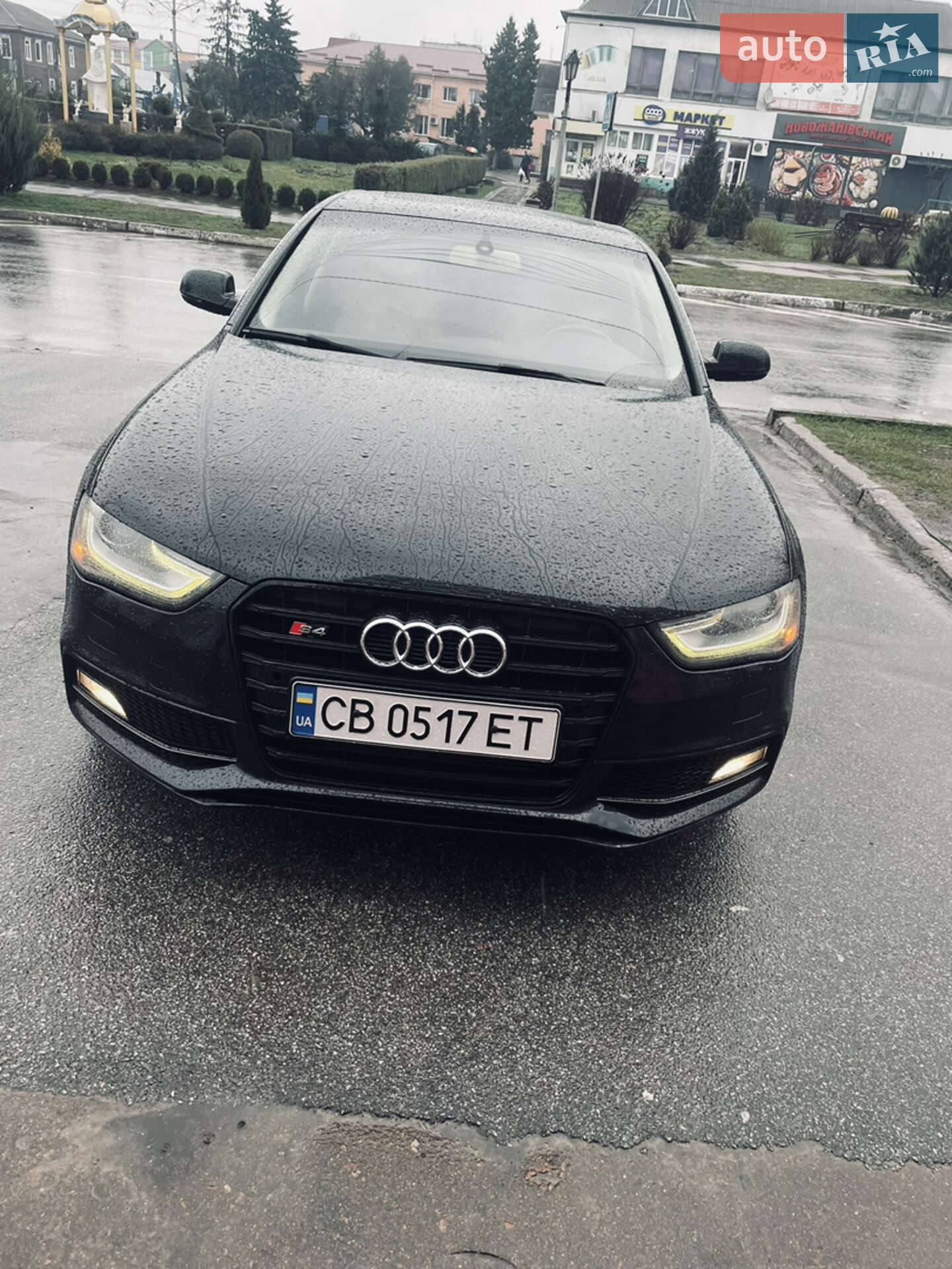 Audi A4 2014 VIN WAUFFAFL9FN027223 фото оголошення 4 з 19