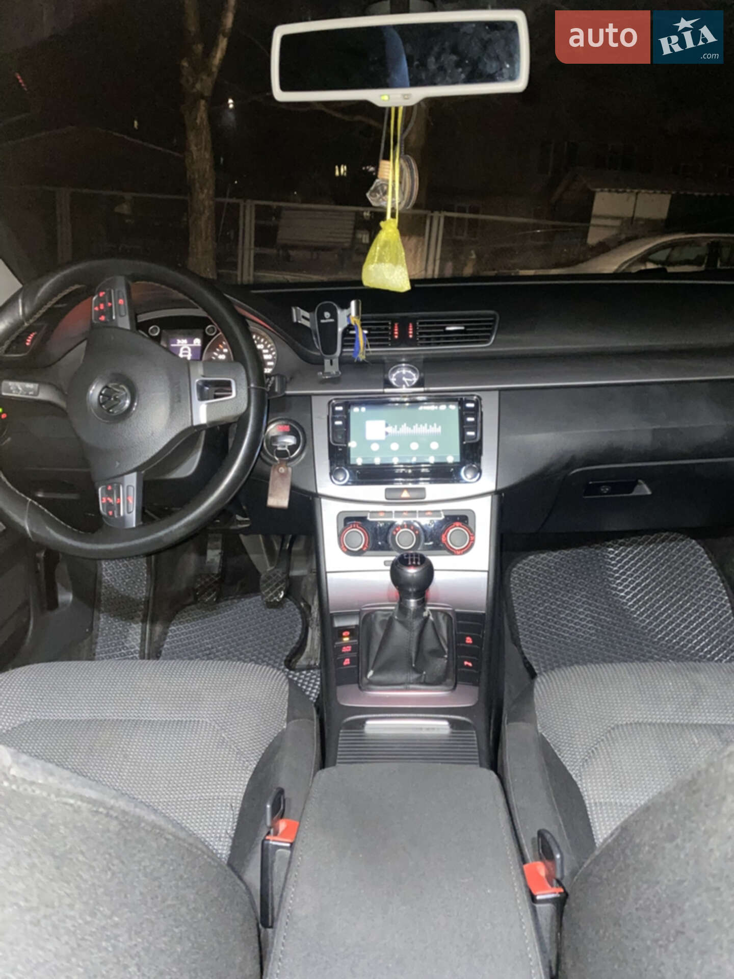 Volkswagen Passat 2010 VIN WVWZZZ3CZBE328212 фото оголошення 5 з 9