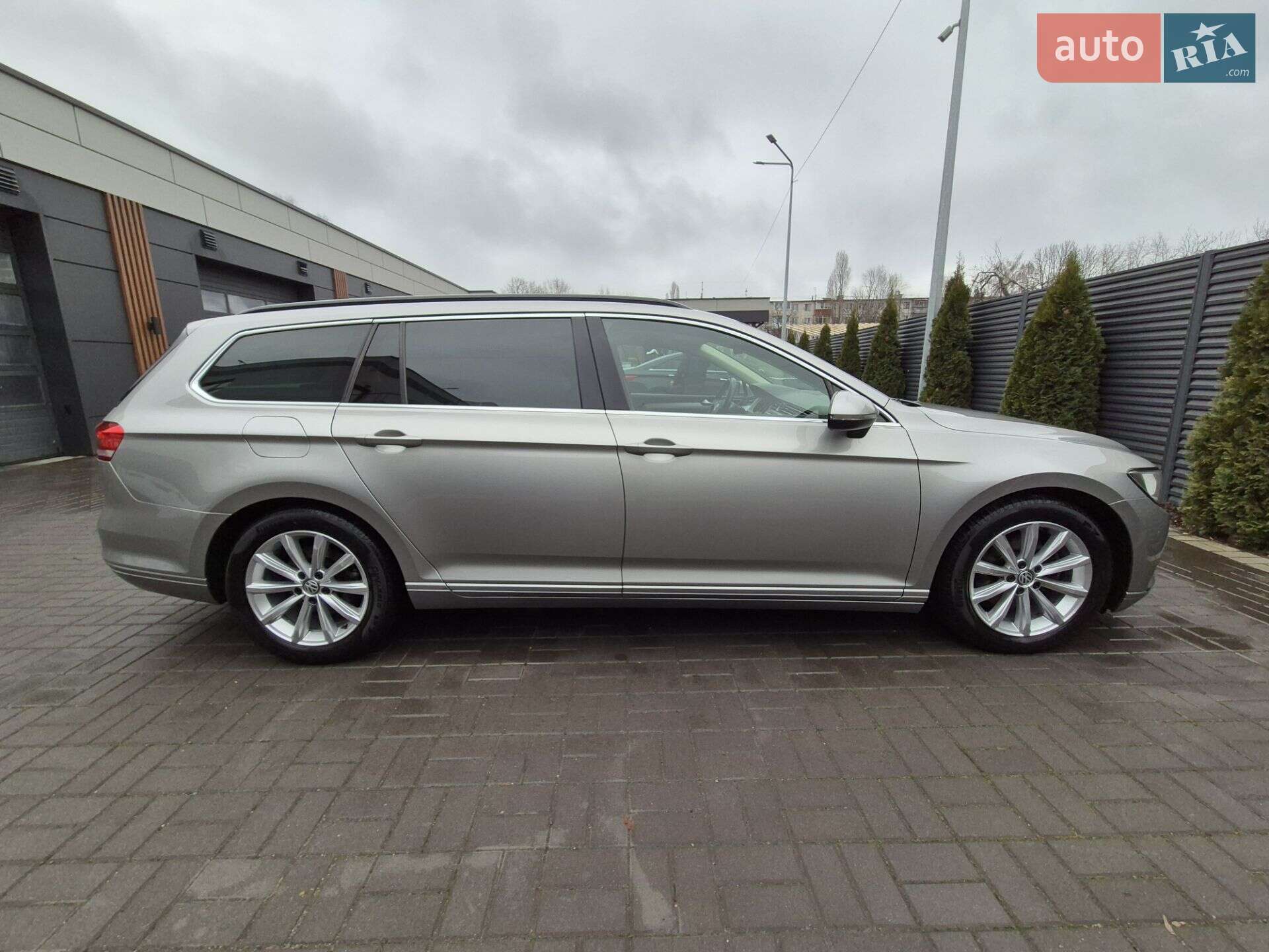Volkswagen Passat 2015 VIN WVWZZZ3CZGE063581 фото оголошення 3 з 32