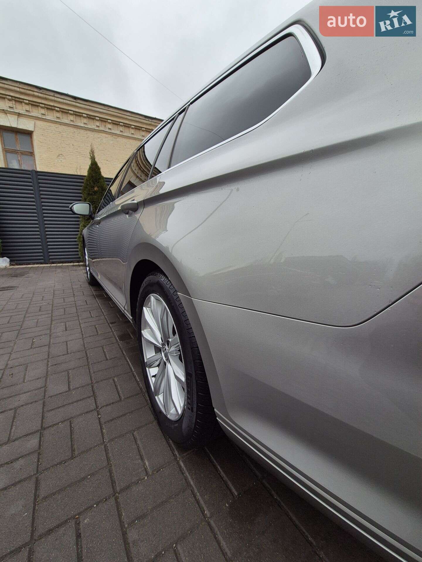 Volkswagen Passat 2015 VIN WVWZZZ3CZGE063581 фото оголошення 12 з 32