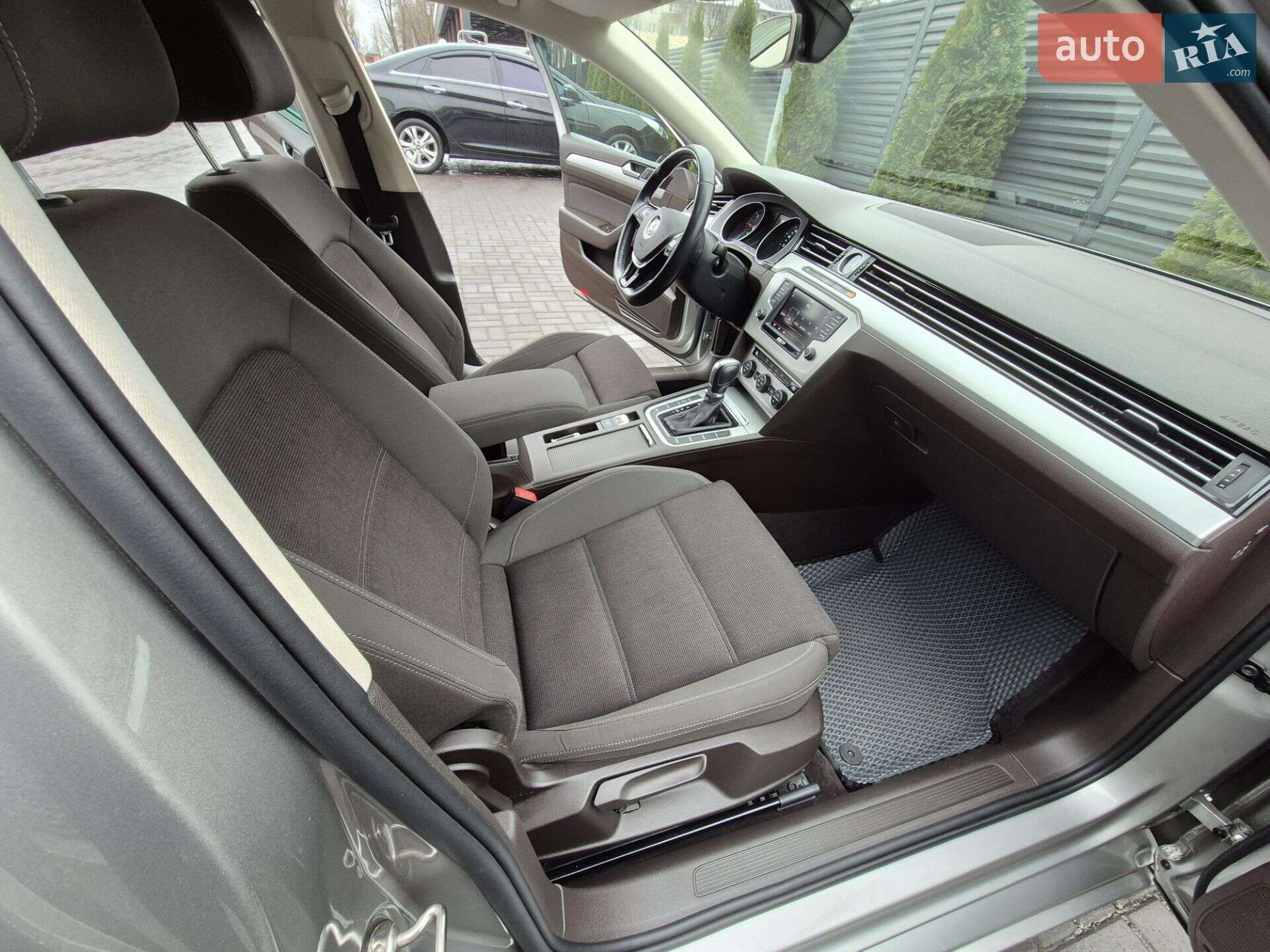 Volkswagen Passat 2015 VIN WVWZZZ3CZGE063581 фото оголошення 22 з 32