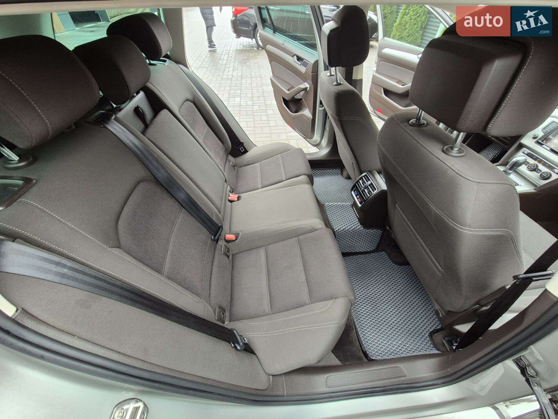 Volkswagen Passat 2015 VIN WVWZZZ3CZGE063581 фото оголошення 23 з 32