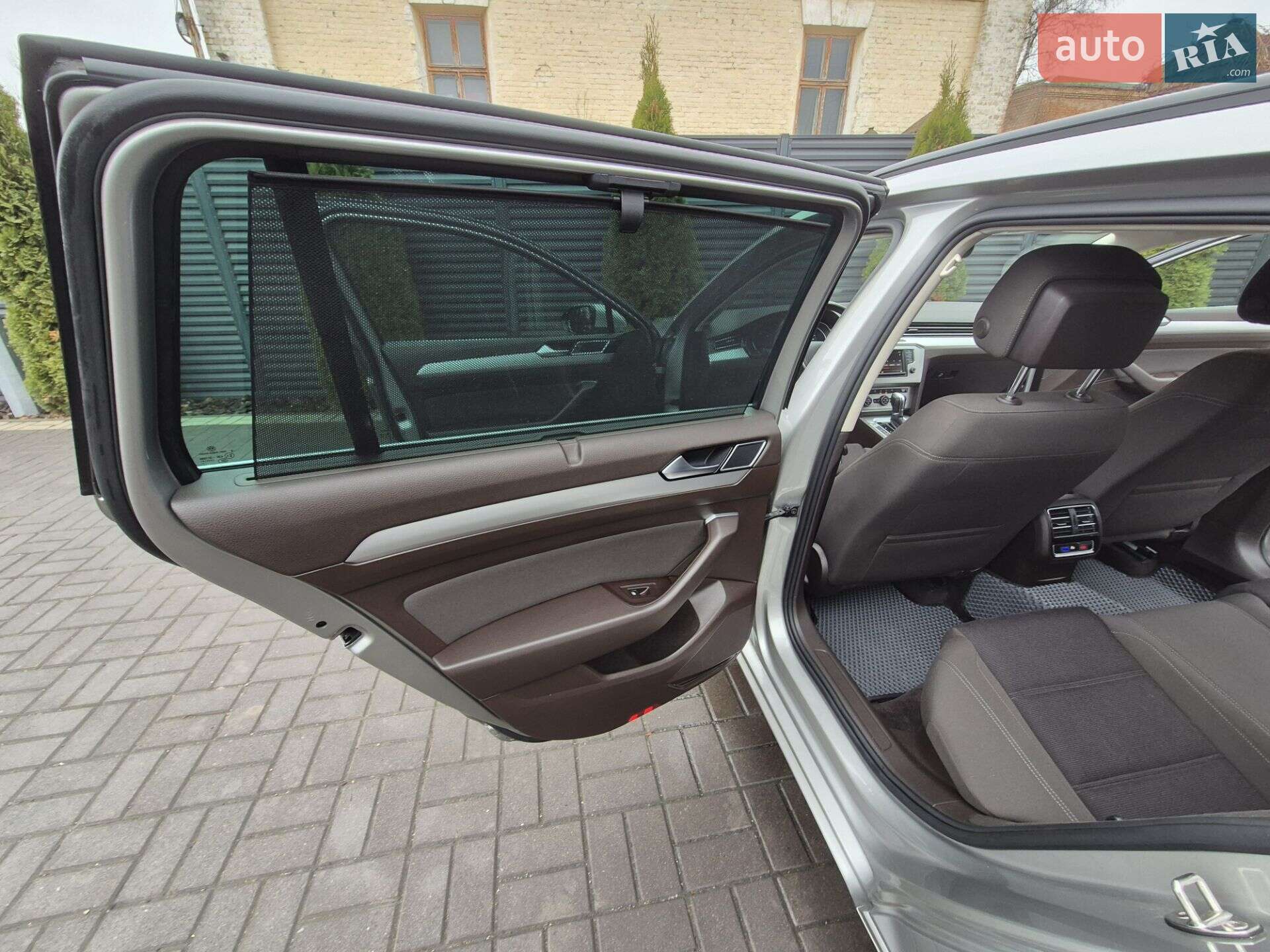 Volkswagen Passat 2015 VIN WVWZZZ3CZGE063581 фото оголошення 24 з 32