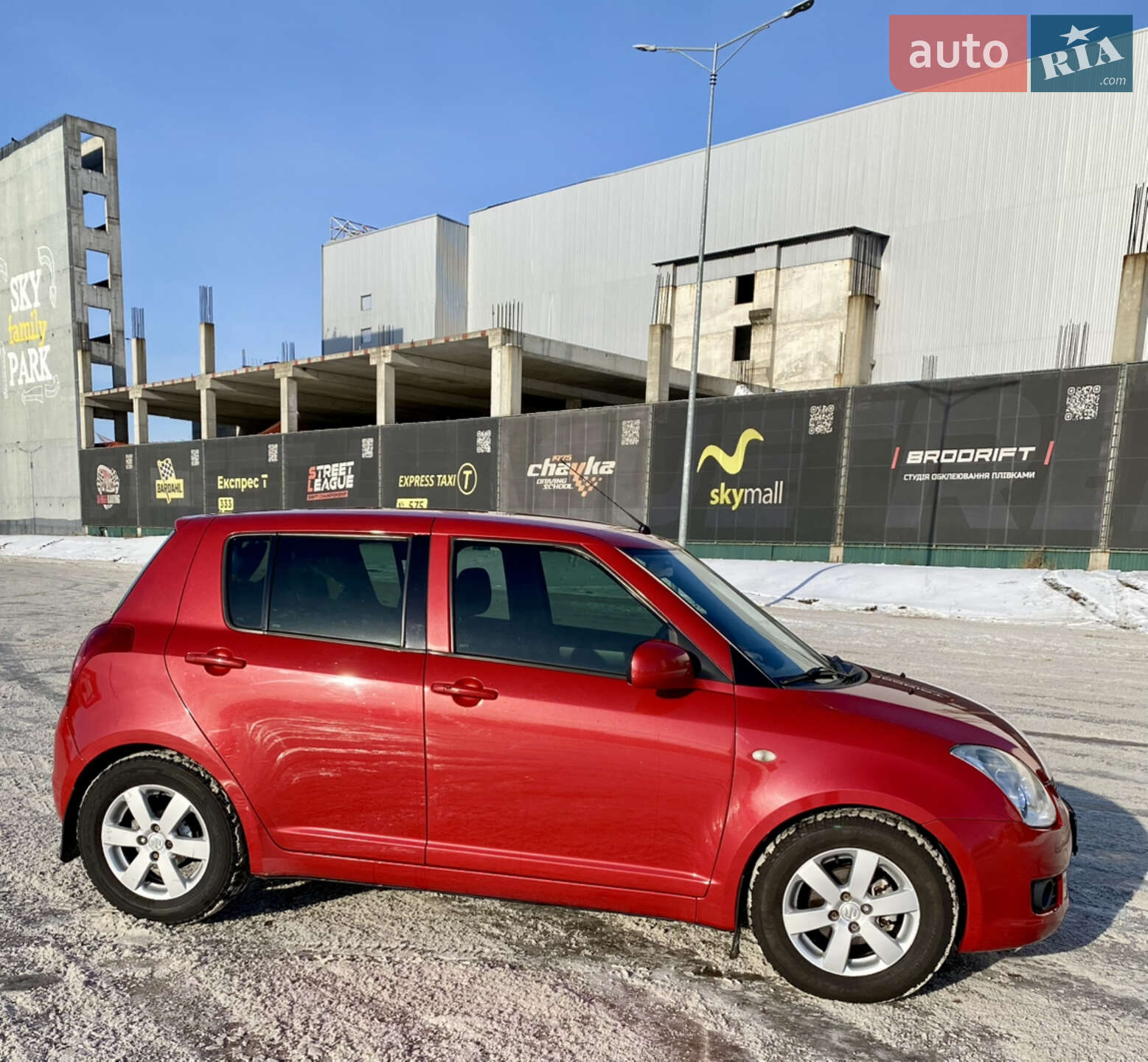 Suzuki Swift 2008 VIN TSMMZC11S00520017 фото оголошення 3 з 11