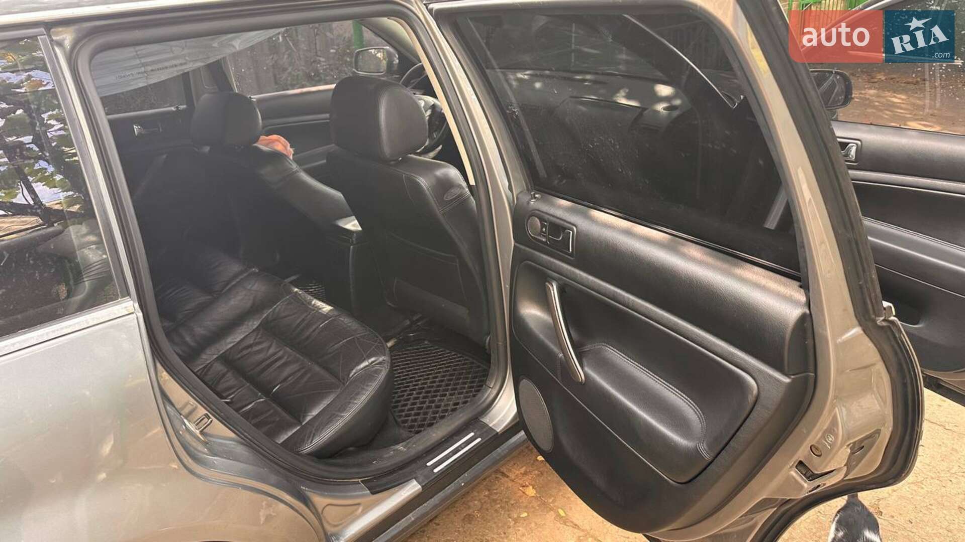 Volkswagen Passat 2003 VIN WVWZZZ3BZ3E365120 фото оголошення 8 з 16