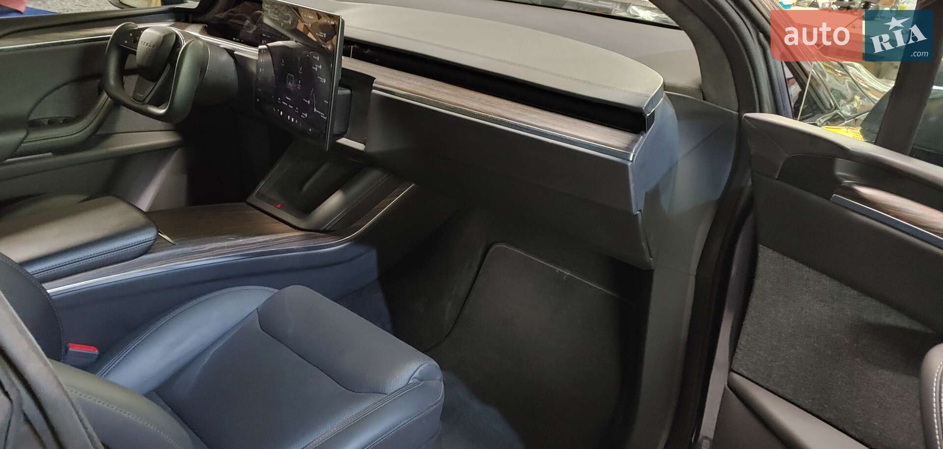 Tesla Model X 2022 VIN 7SAXCDE51NF343042 фото оголошення 10 з 13