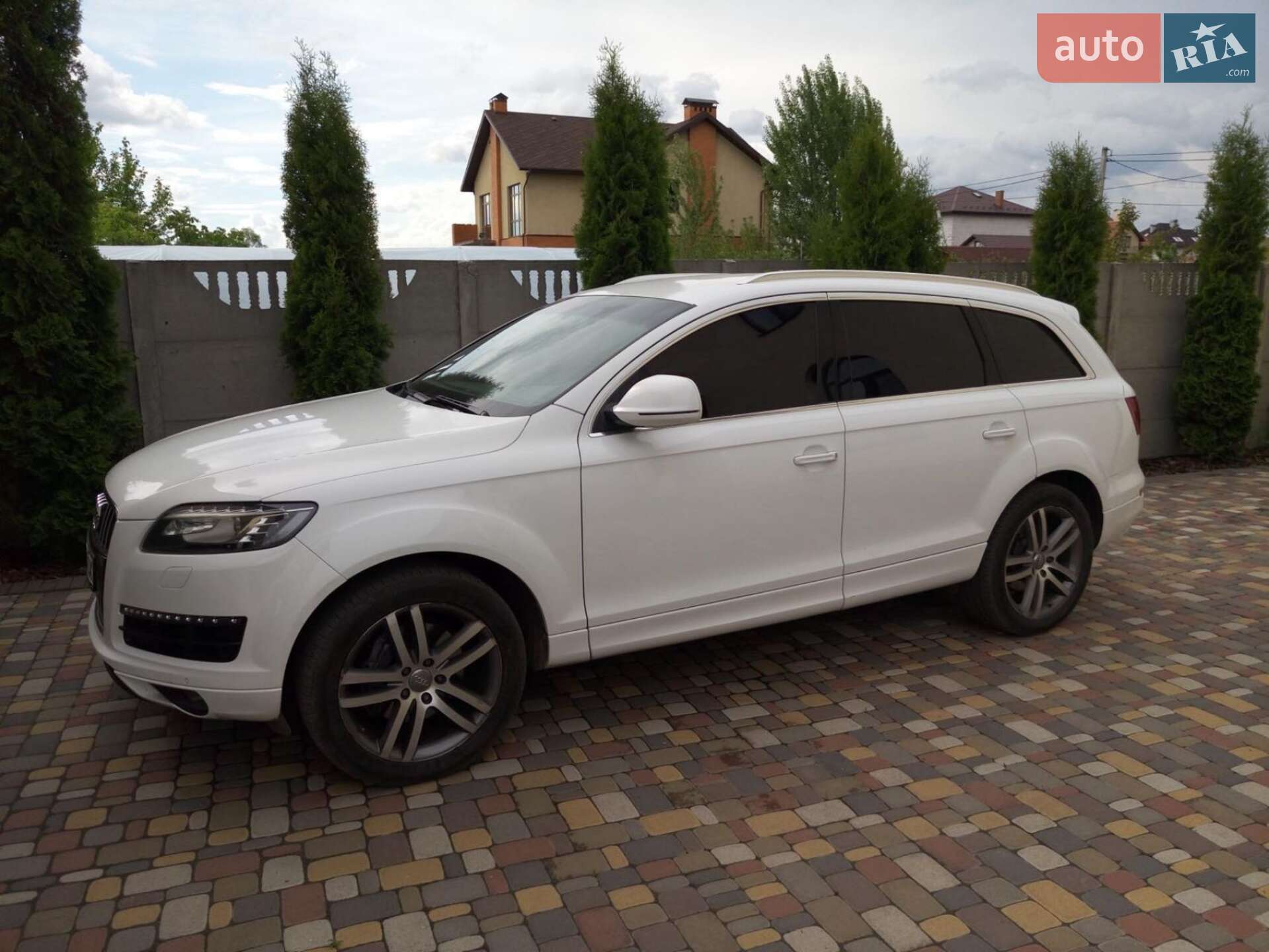 Audi Q7 2010 VIN WAUZZZ4L6BD015276 фото оголошення 7 з 22