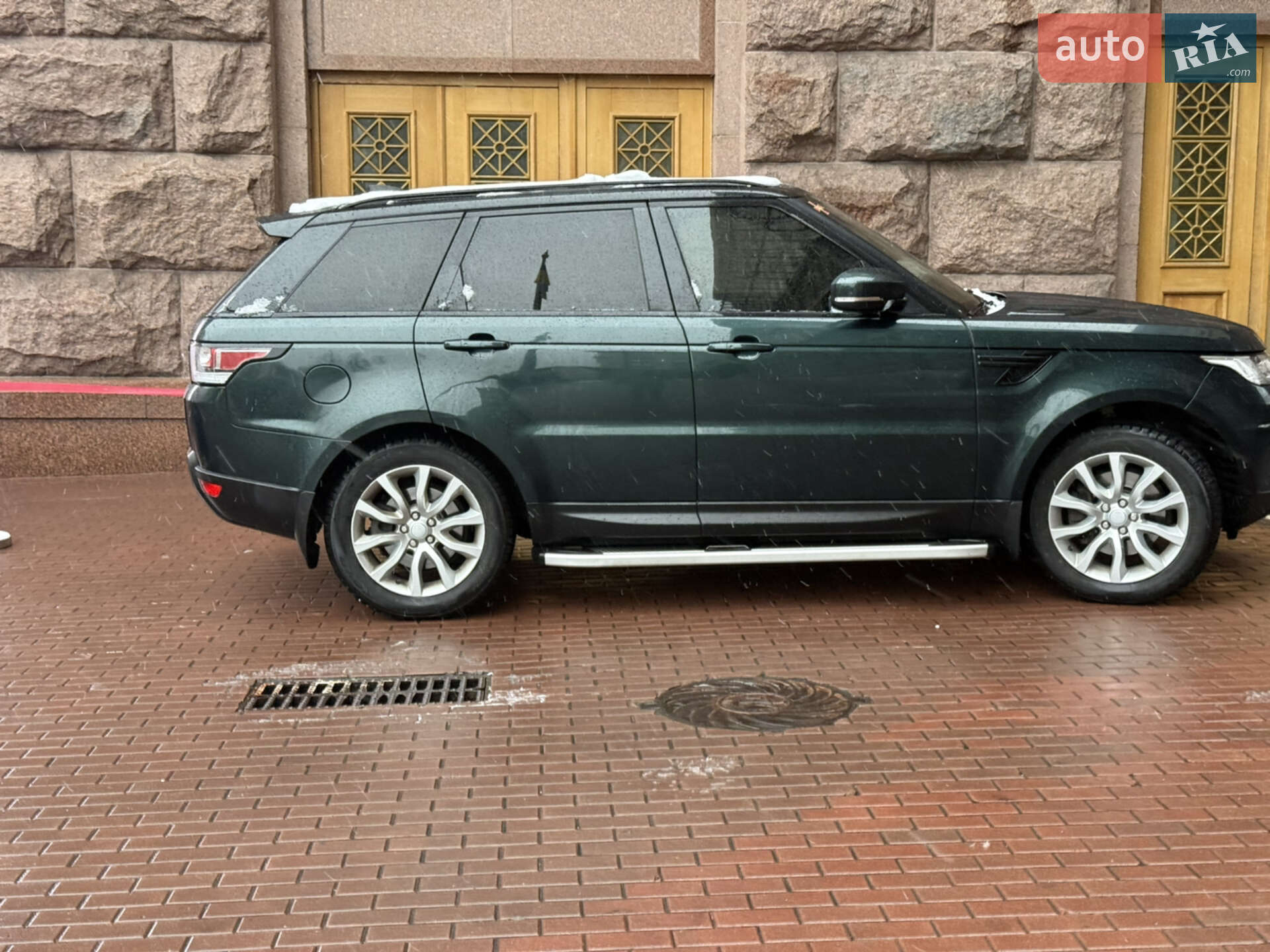 Land Rover Range Rover Sport 2016 VIN SALWR2FK5HA128057 фото оголошення 3 з 38