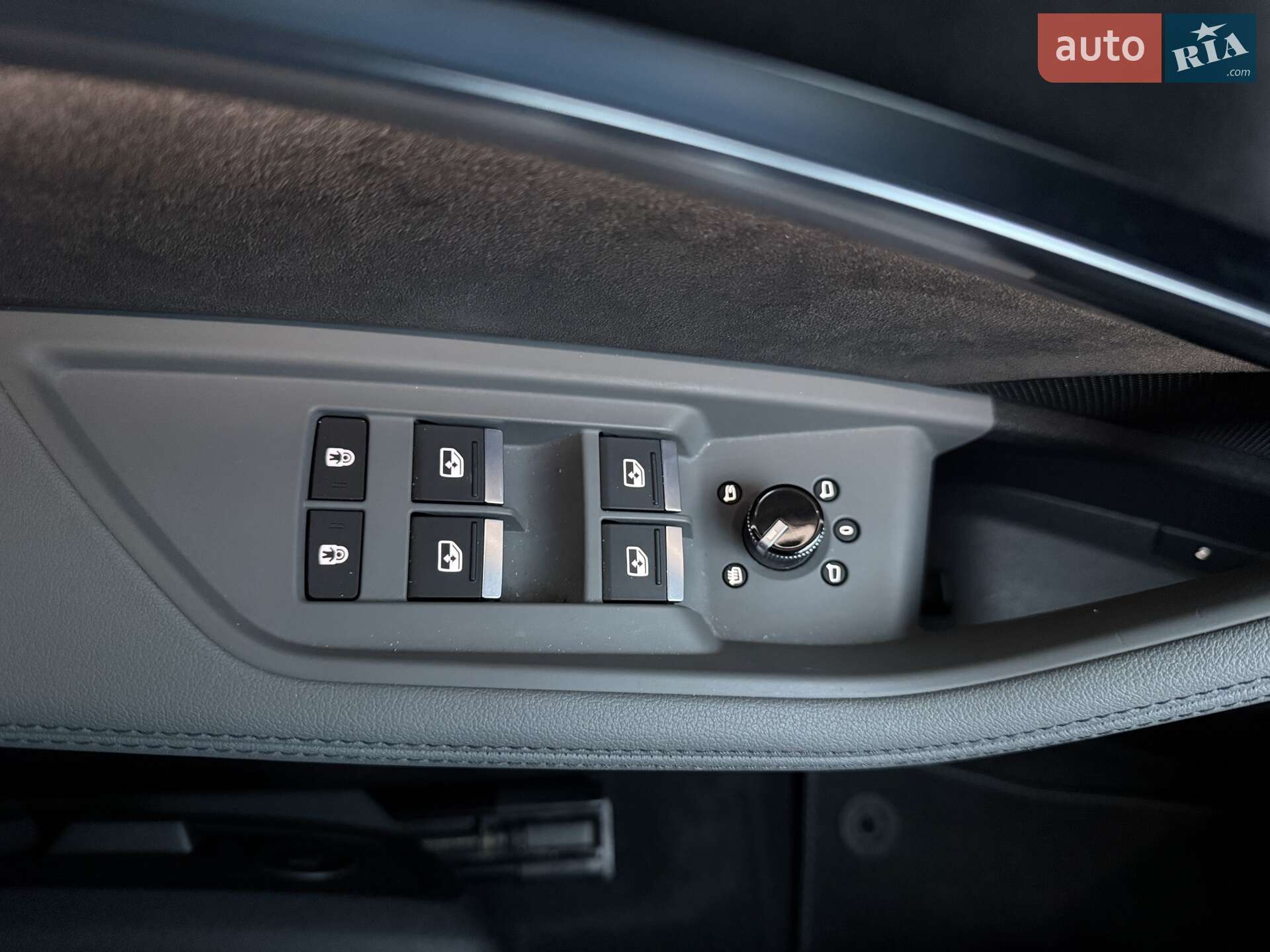 Audi e-tron 2021 VIN WAUZZZGEXNB006920 фото оголошення 25 з 42