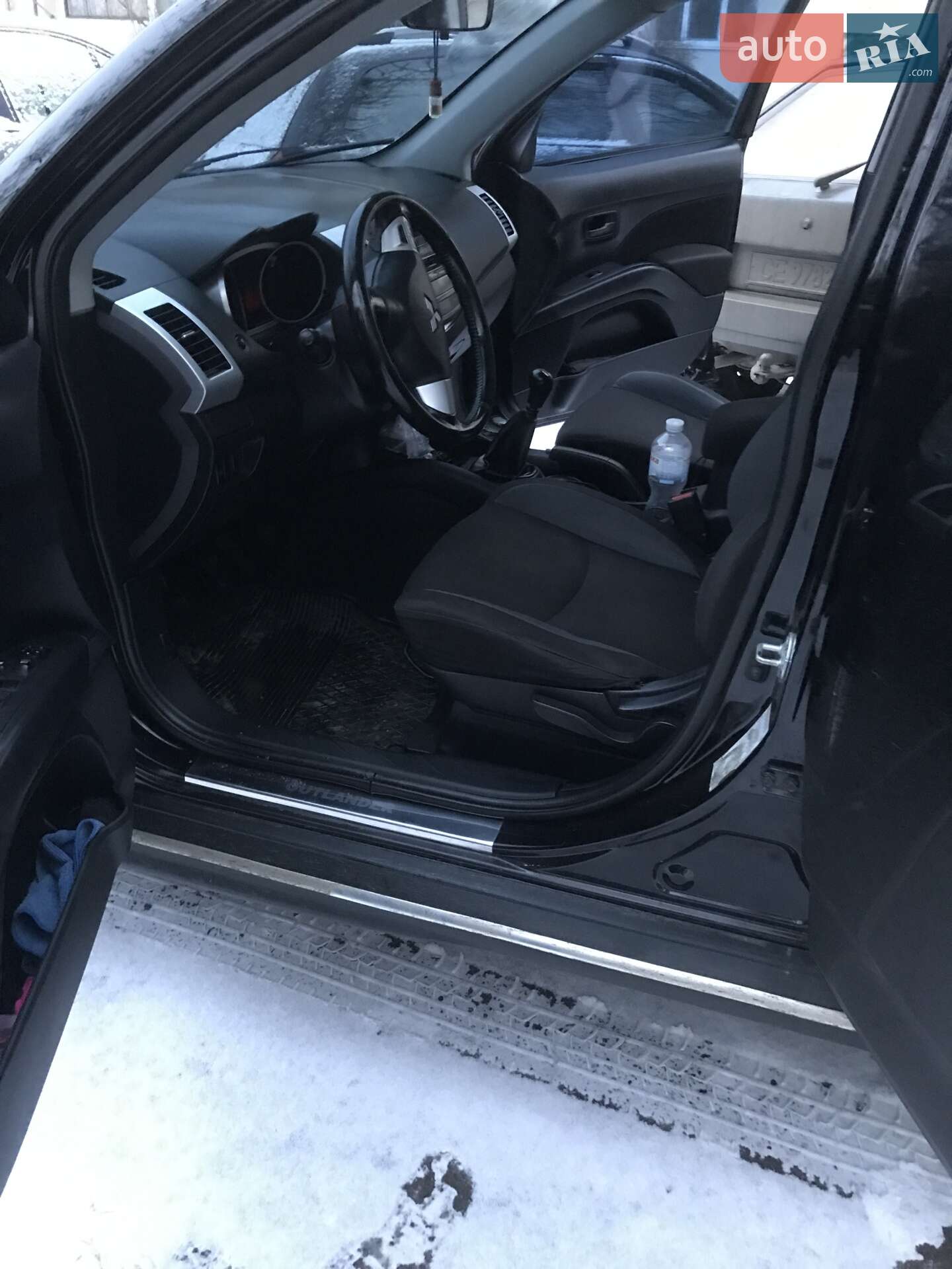 Mitsubishi Outlander XL 2010 VIN JMBXNCW4WAZ001693 фото оголошення 14 з 14
