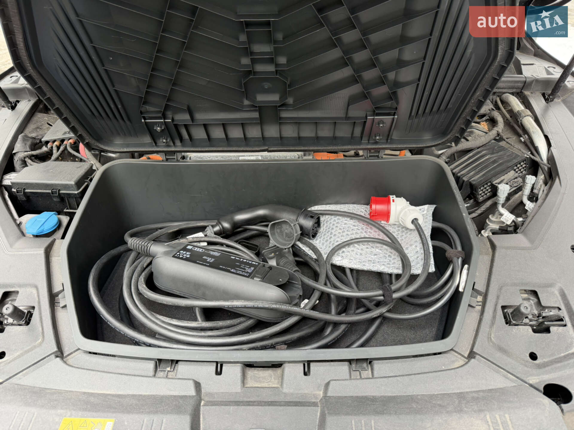 Audi e-tron Sportback 2022 VIN WAUZZZGE1NB046187 фото оголошення 15 з 20