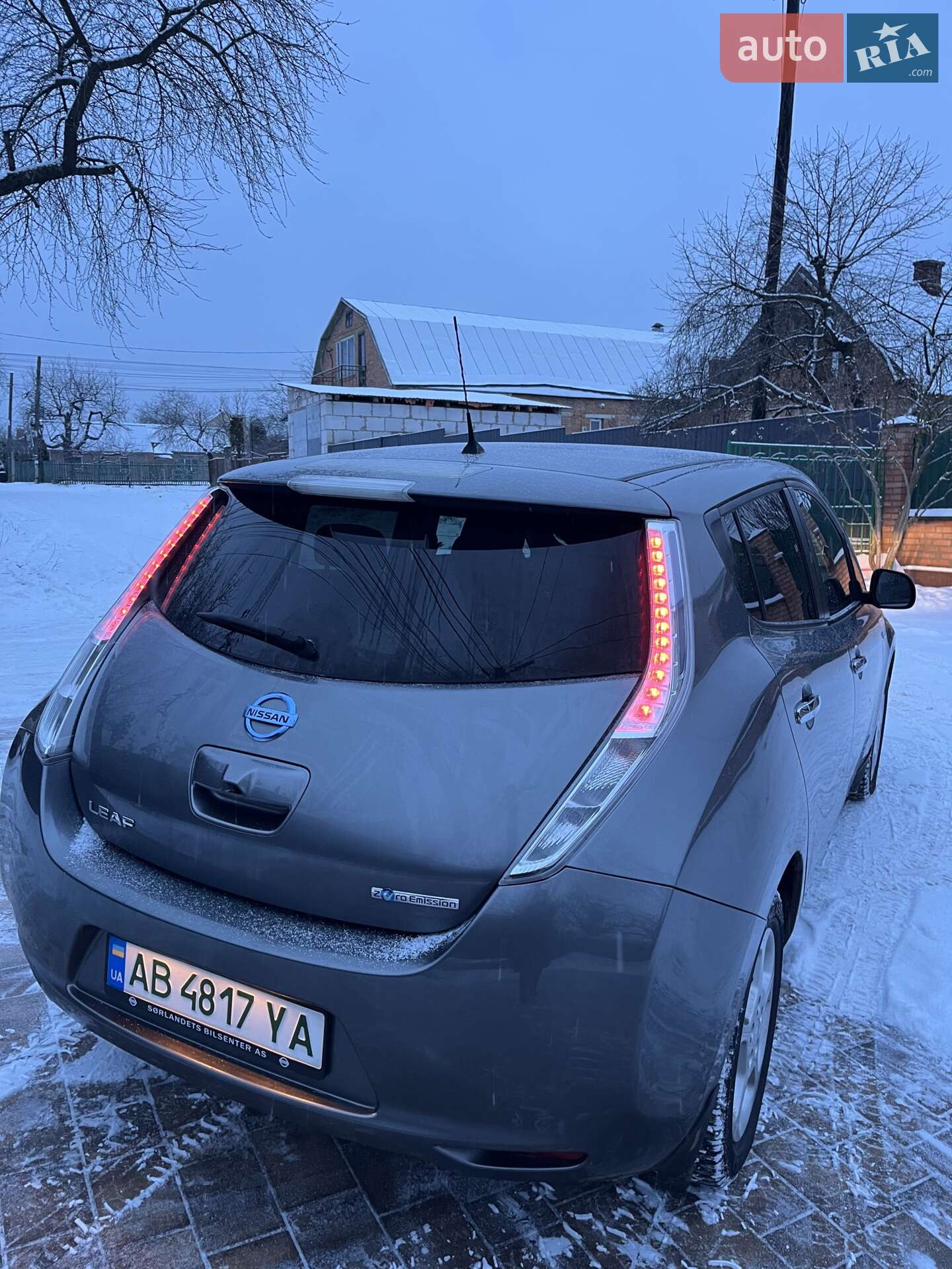 Nissan Leaf 2016 VIN SJNFAAZE0U6048701 фото оголошення 5 з 11