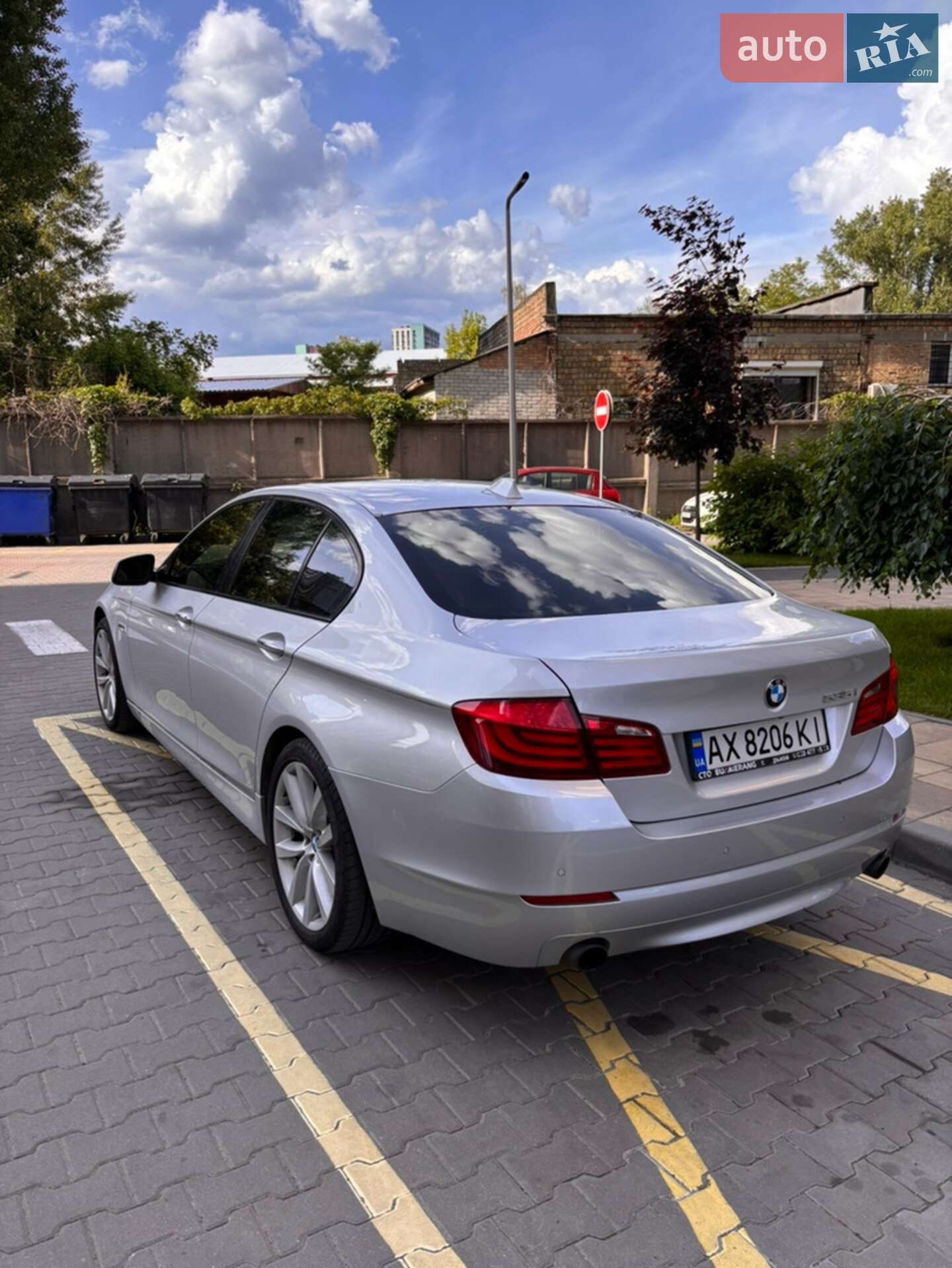 BMW 5 Series 2011 VIN WBAFR7C53BC806011 фото оголошення 16 з 16