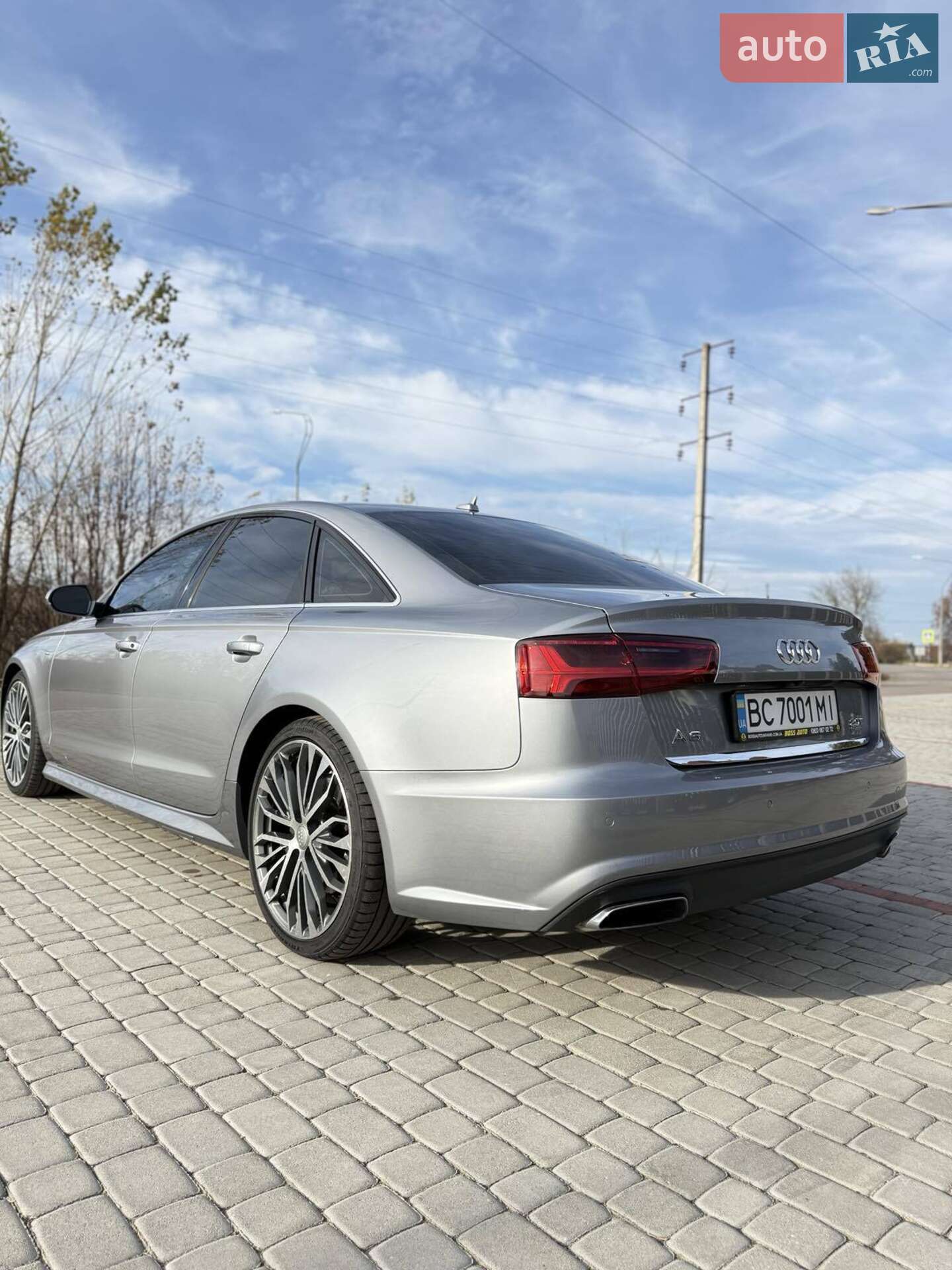 Audi A6 2016 VIN WAUG8AFC7HN015492 фото оголошення 10 з 35