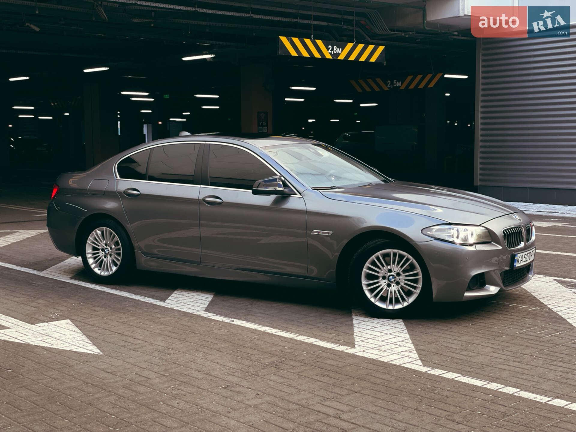BMW 5 Series 2014 VIN WBA5B9100ED565767 фото оголошення 2 з 30