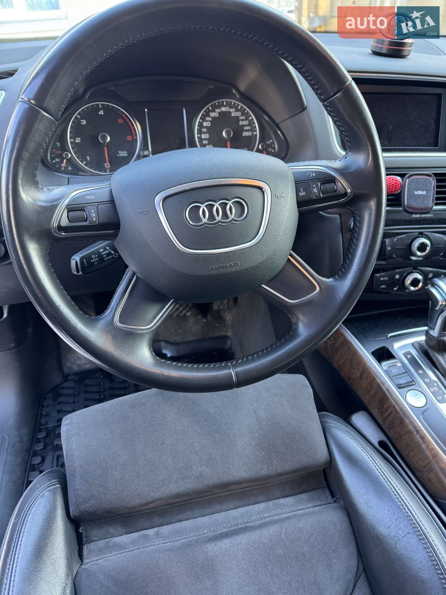 Audi Q5 2013 VIN WAUZZZ8R6EA059301 фото оголошення 19 з 41