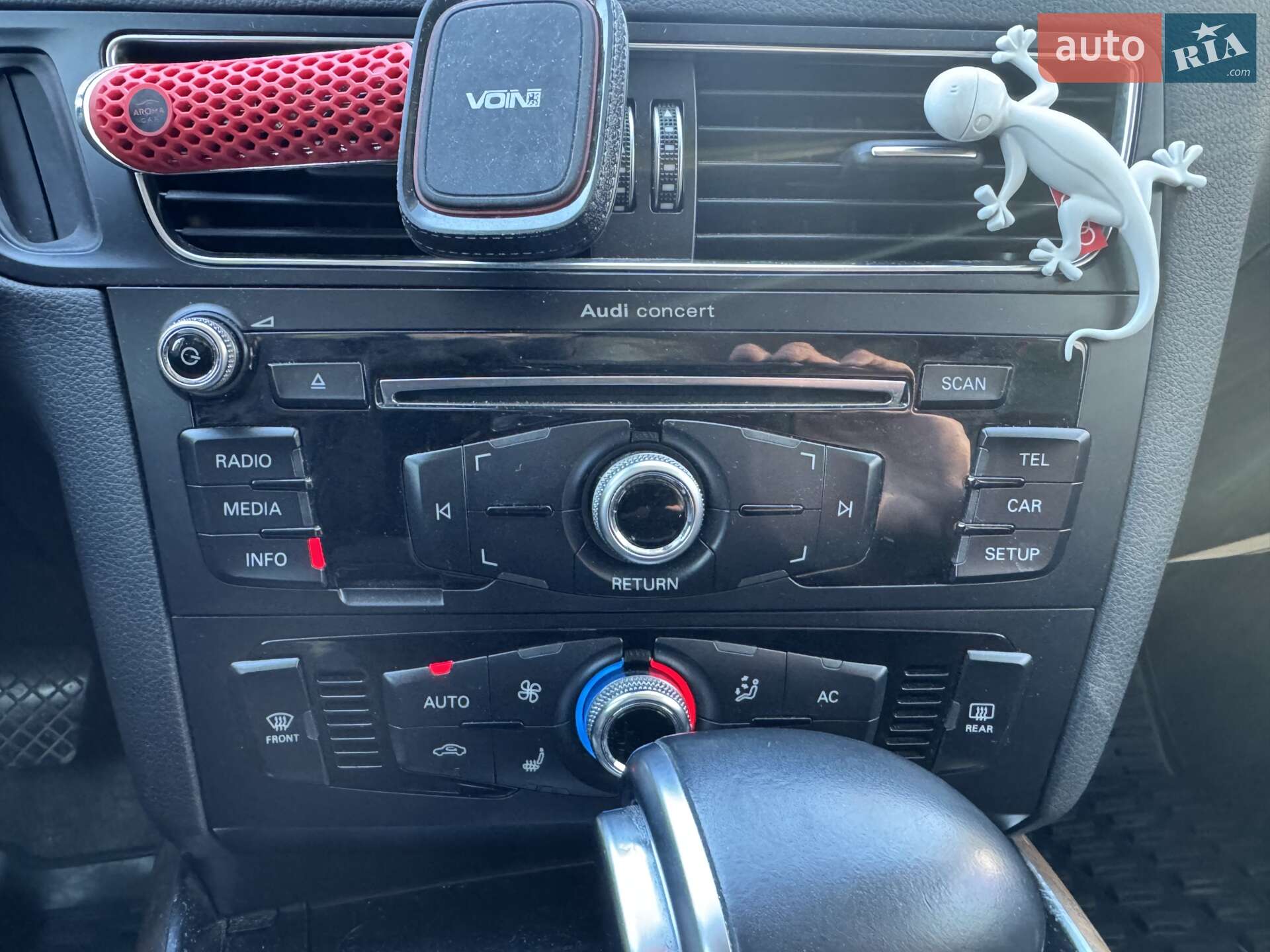 Audi Q5 2013 VIN WAUZZZ8R6EA059301 фото оголошення 23 з 41
