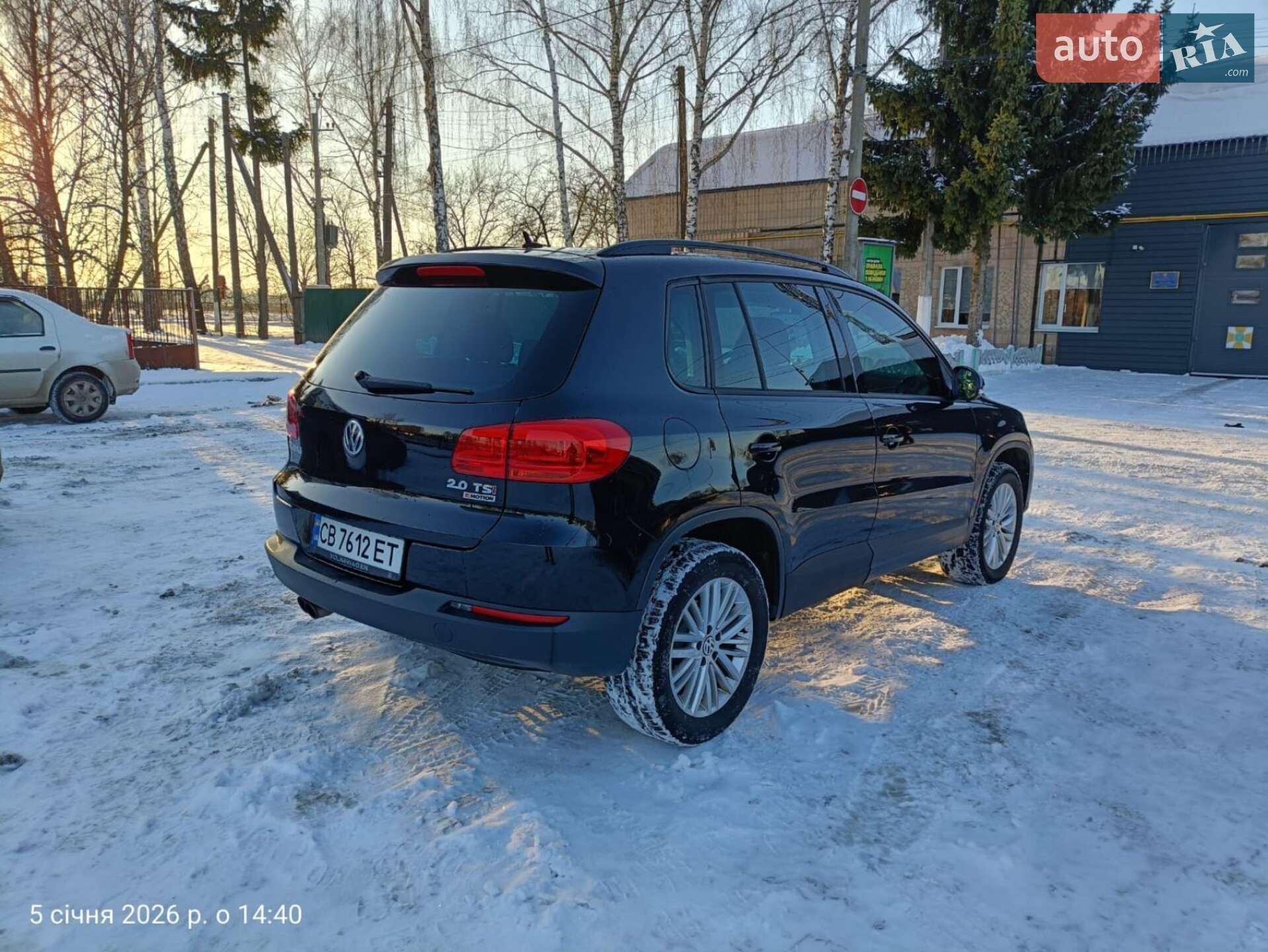 Volkswagen Tiguan 2015 VIN WVGJV7AX2GW533903 фото оголошення 2 з 9