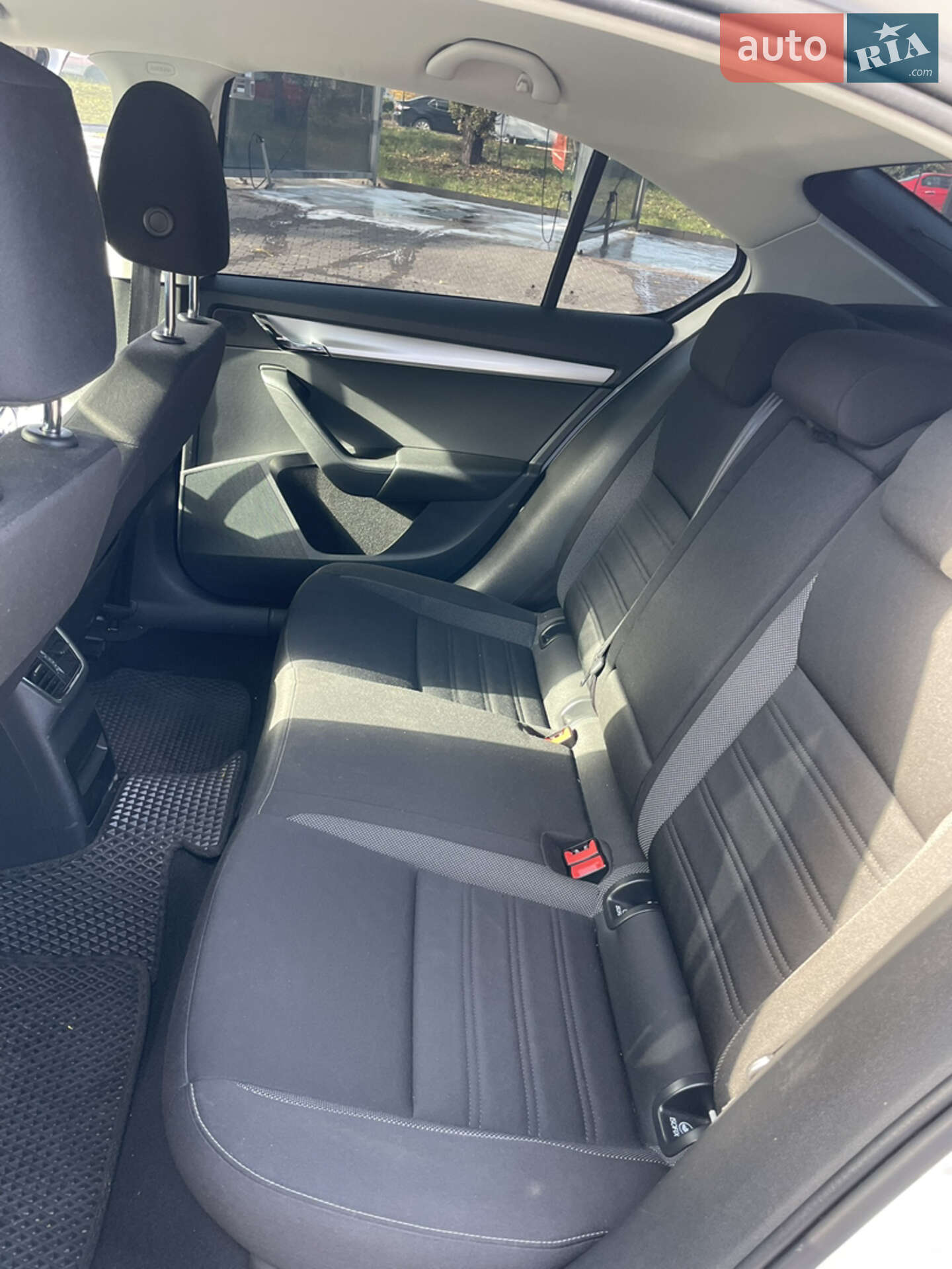 Skoda Octavia 2019 VIN TMBAG7NE5L0076136 фото оголошення 9 з 17
