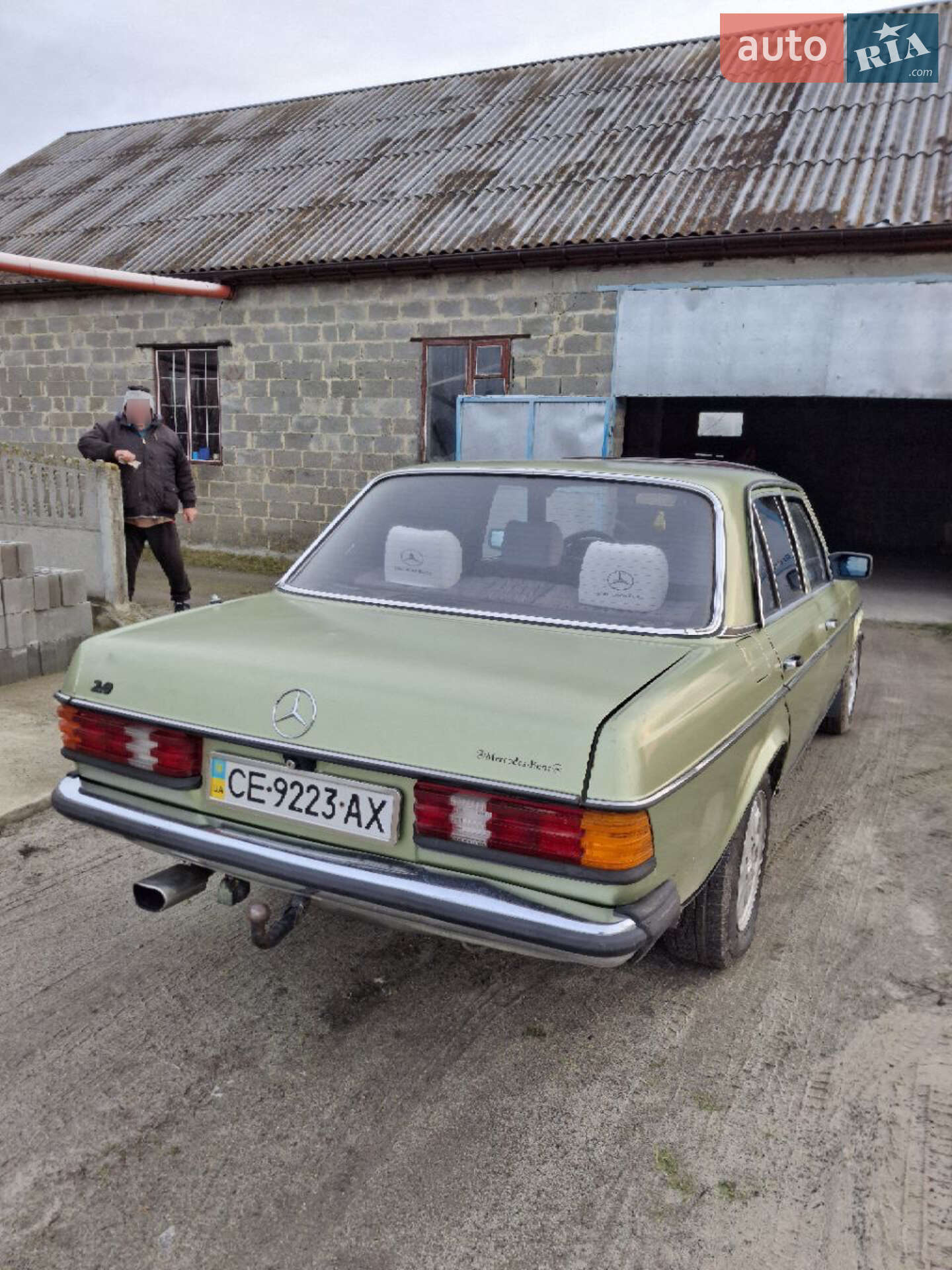 Mercedes-Benz E-Class 1982 VIN WDB12303310099235 фото оголошення 4 з 14