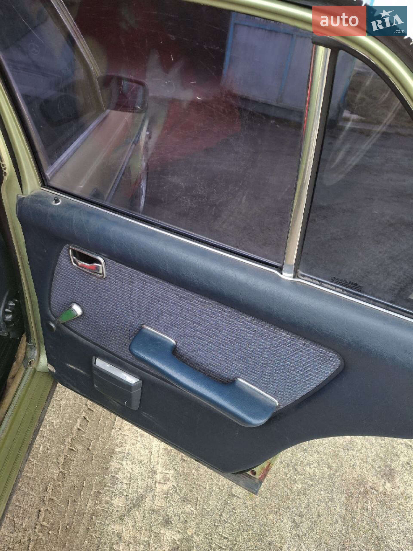 Mercedes-Benz E-Class 1982 VIN WDB12303310099235 фото оголошення 12 з 14