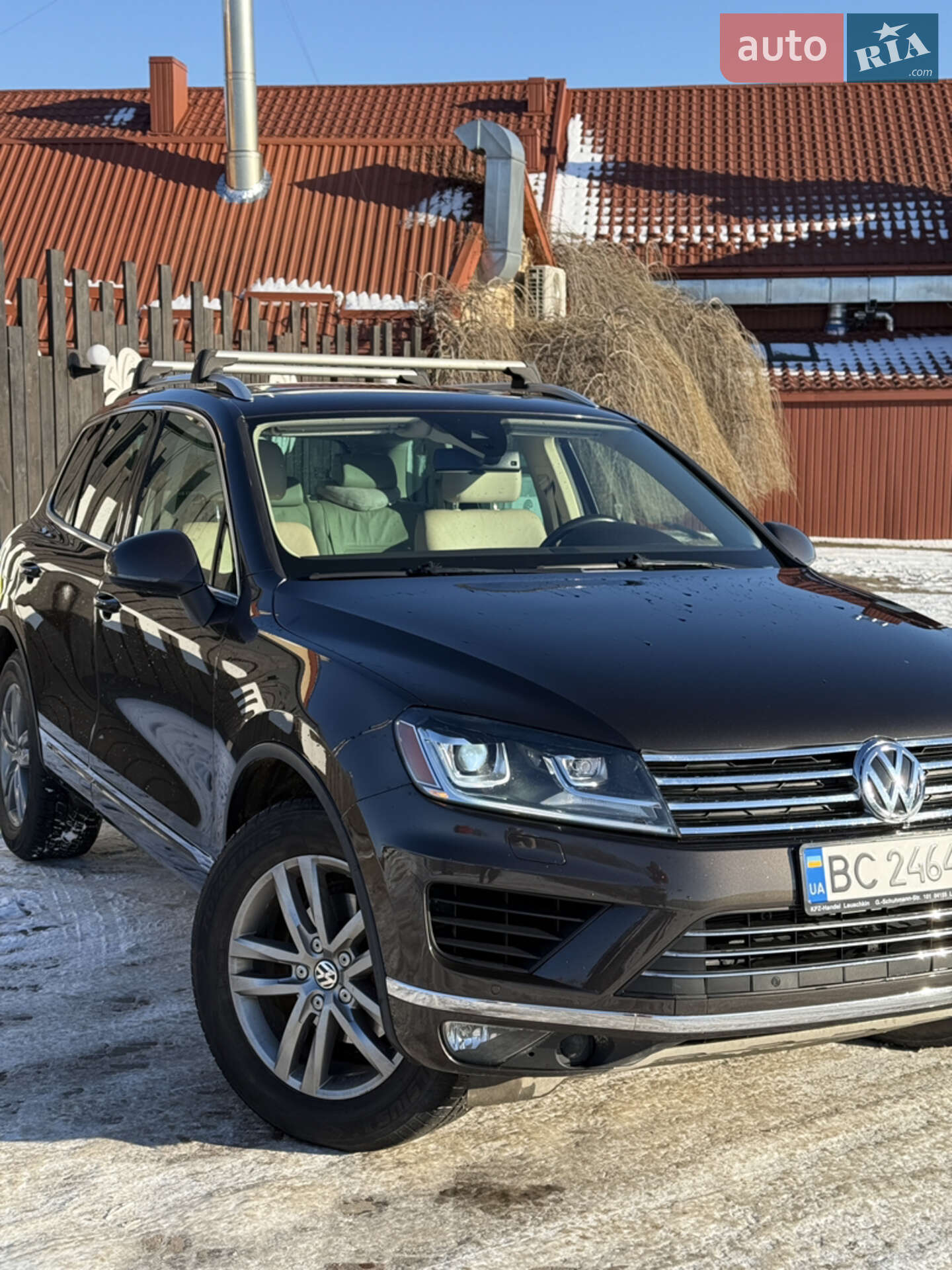Volkswagen Touareg 2015 VIN WVGEF9BP6GD010405 фото оголошення 2 з 29