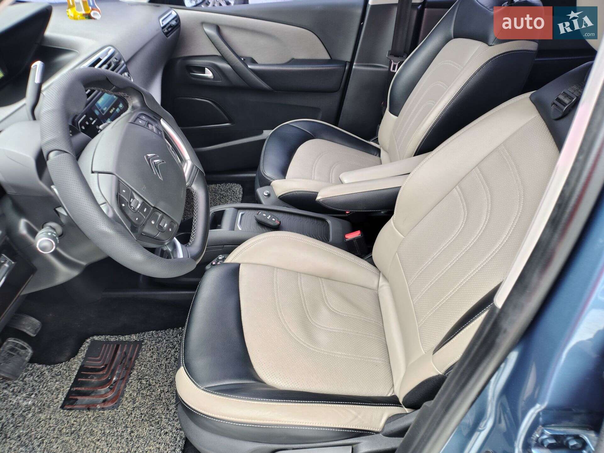Citroen Grand C4 Picasso 2016 VIN VF73ABHZTHJ510513 фото оголошення 20 з 26
