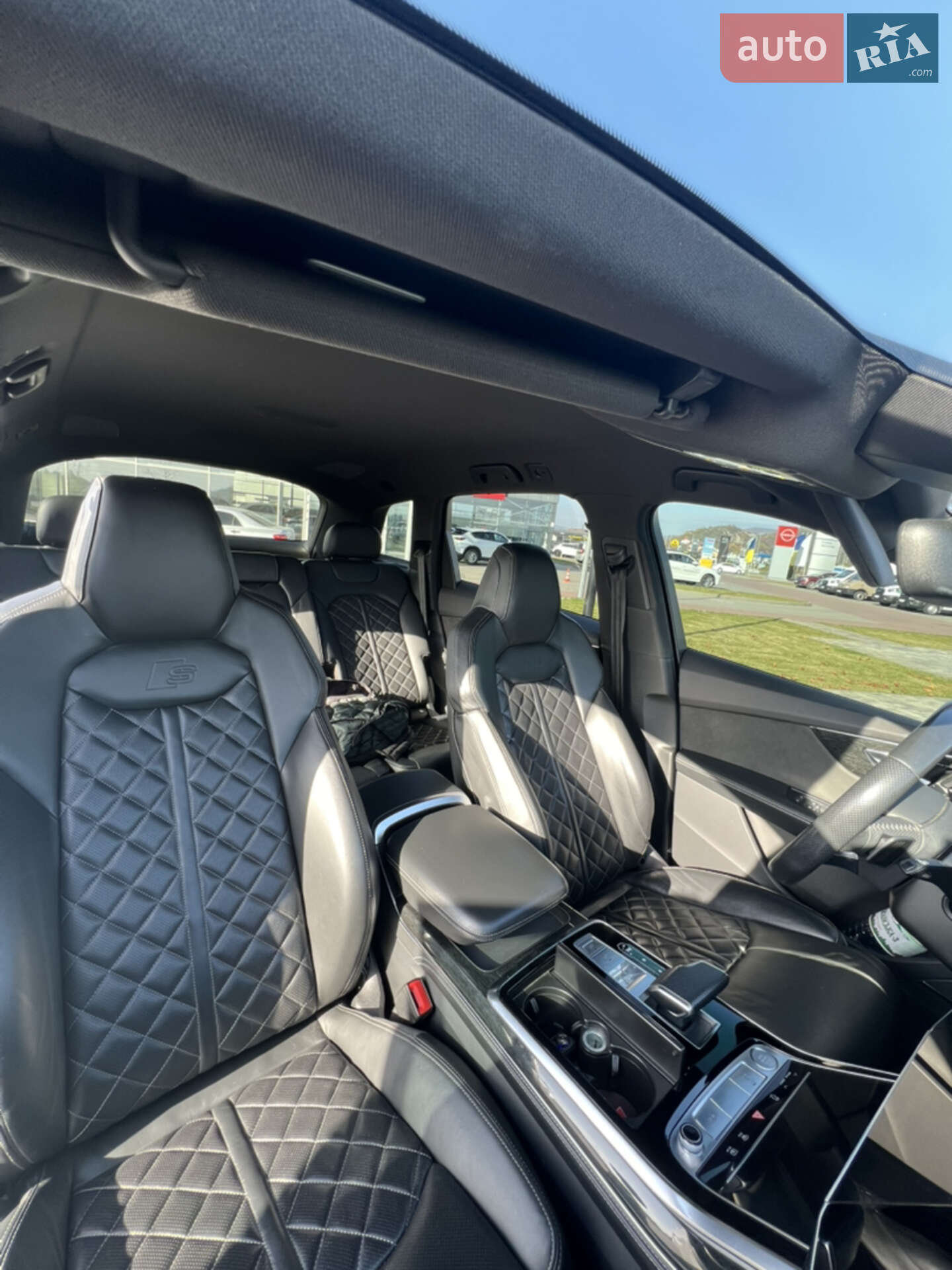 Audi Q7 2020 VIN WAUZZZ4M4LD012421 фото оголошення 22 з 33