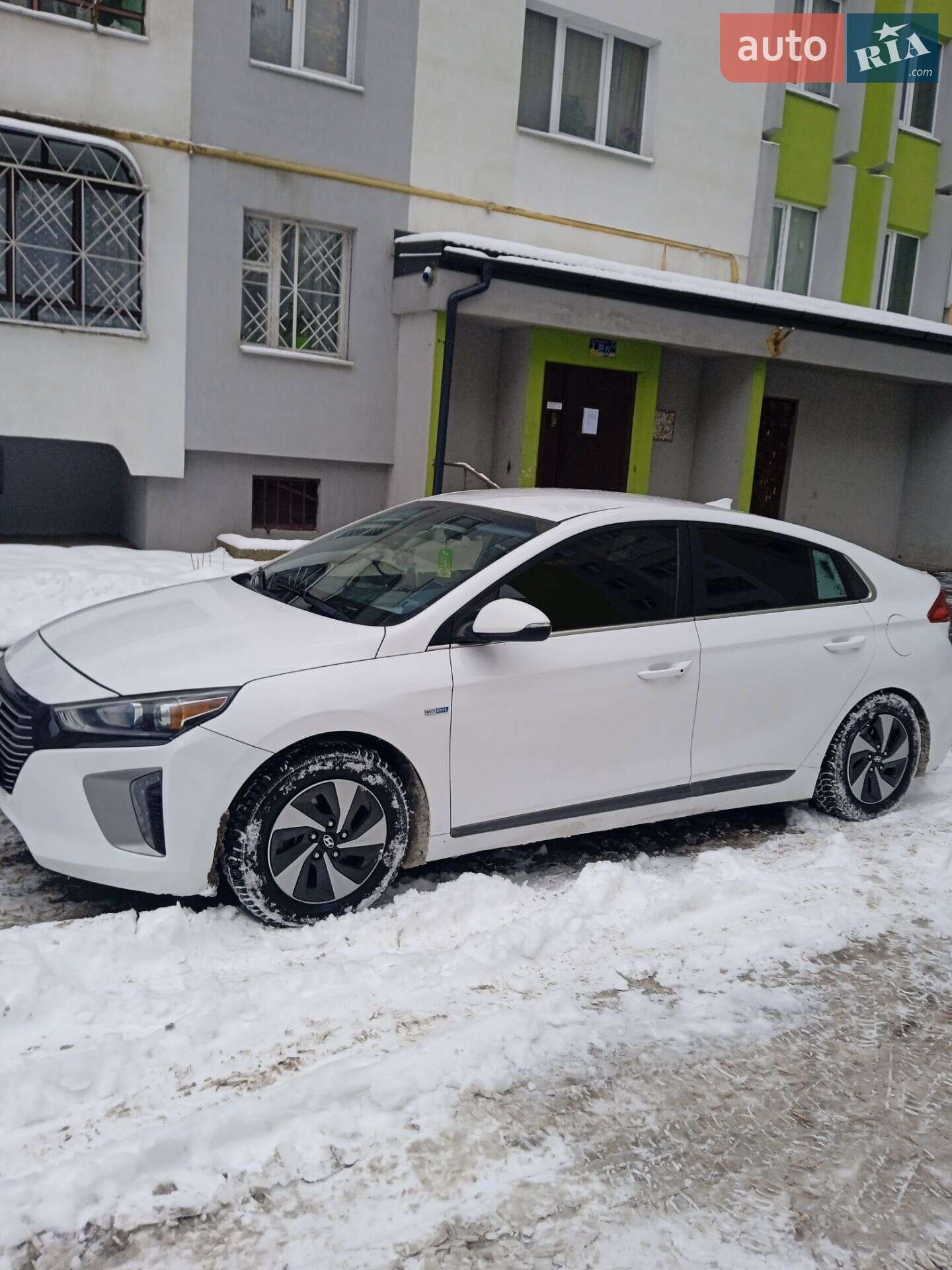 Hyundai Ioniq 2017 VIN KMHC75LC6HU024055 фото оголошення 9 з 11