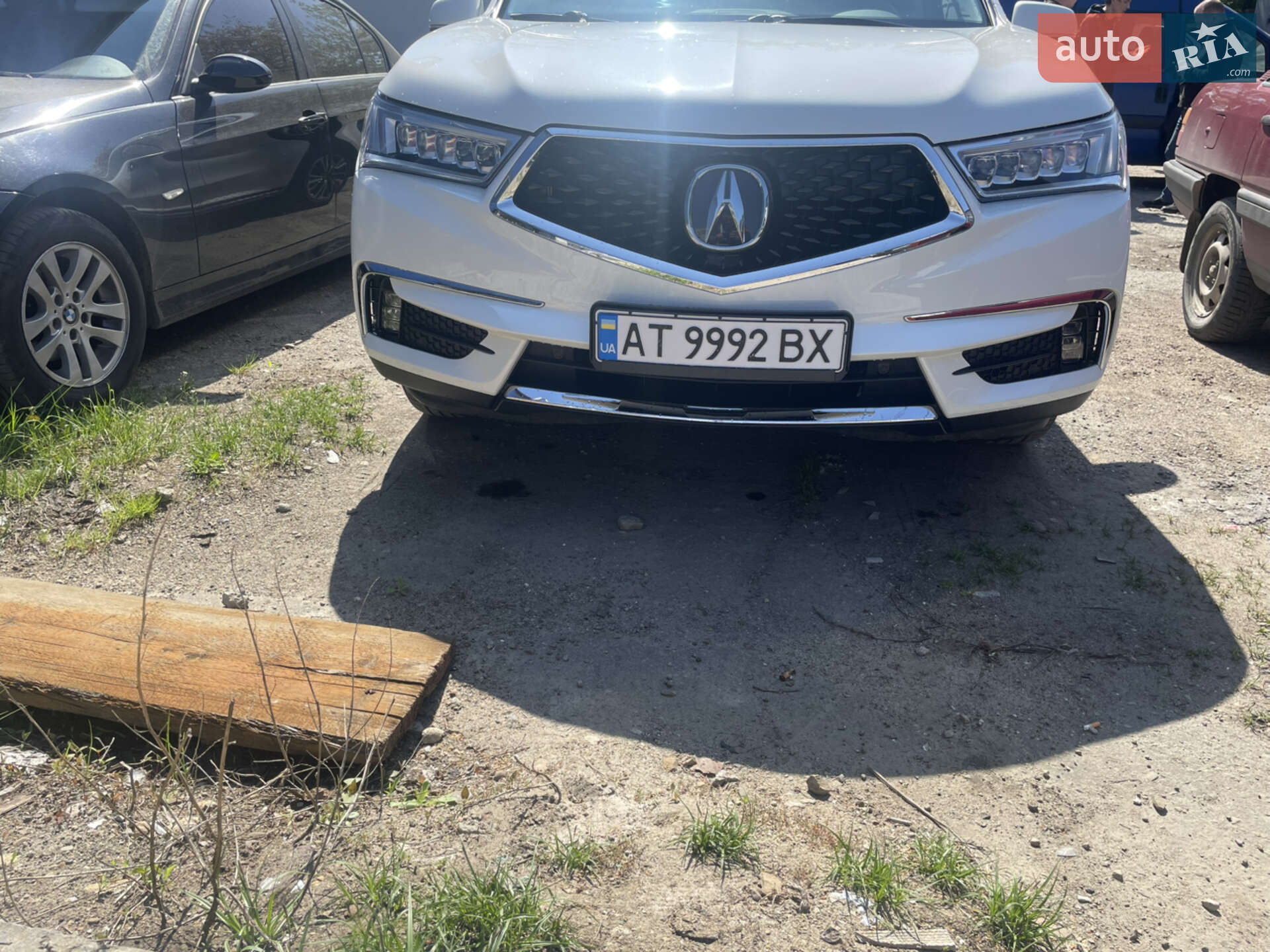 Acura MDX 2018 VIN 5J8YD4H53KL003136 фото оголошення 4 з 12