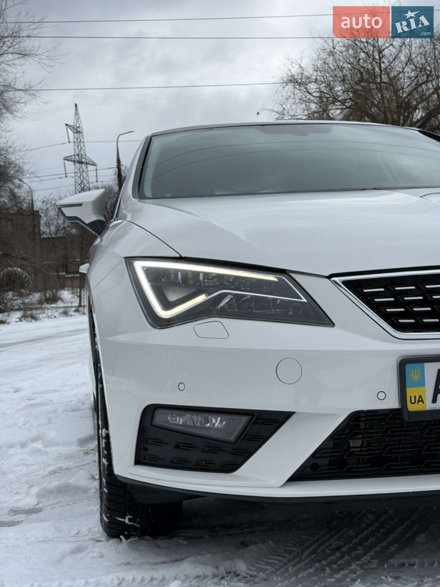 SEAT Leon 2018 VIN VSSZZZ5FZJR160830 фото оголошення 5 з 14