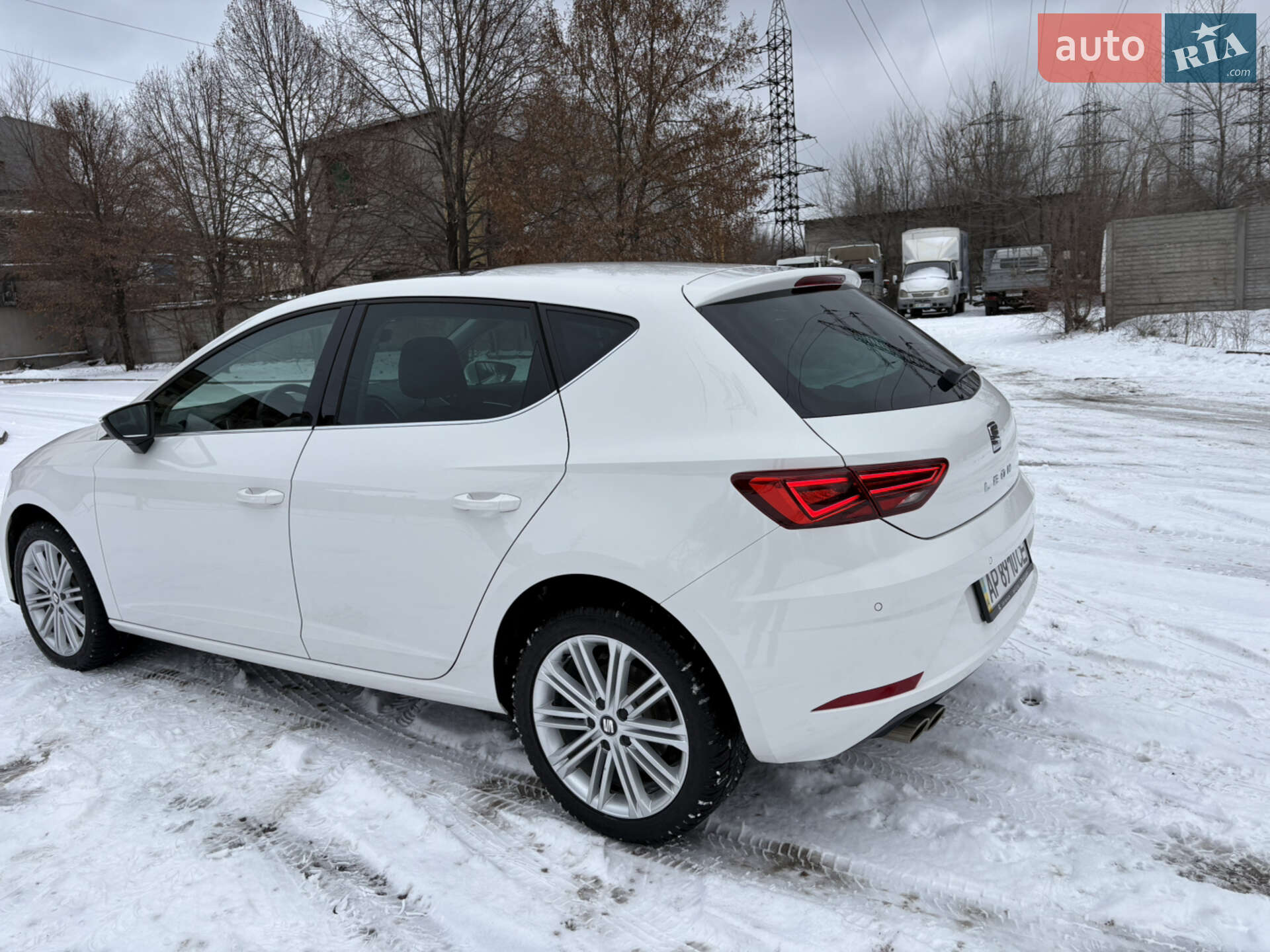 SEAT Leon 2018 VIN VSSZZZ5FZJR160830 фото оголошення 10 з 14
