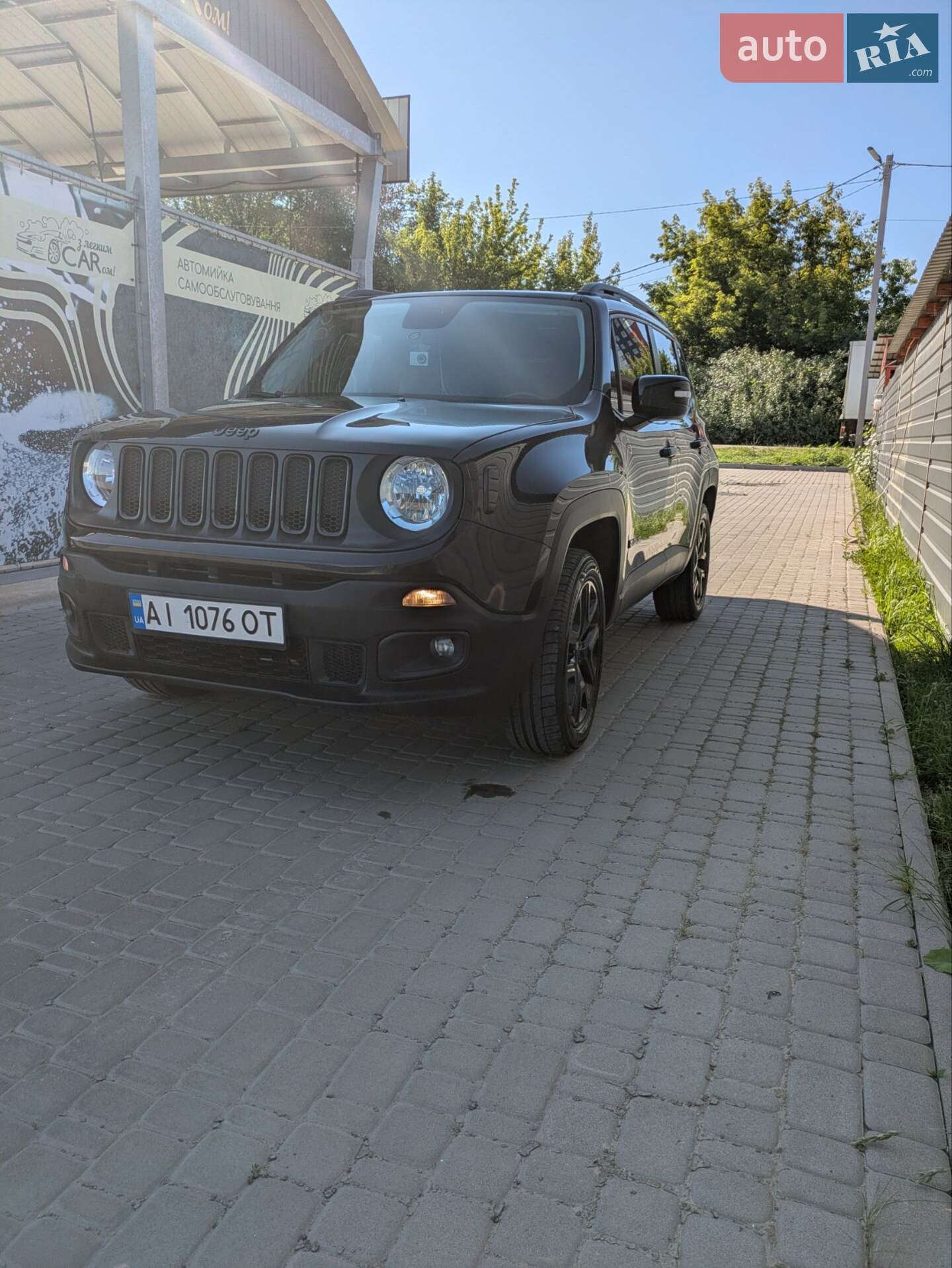 Jeep Renegade 2016 VIN ZACCJBBT9GPD73863 фото оголошення 2 з 24