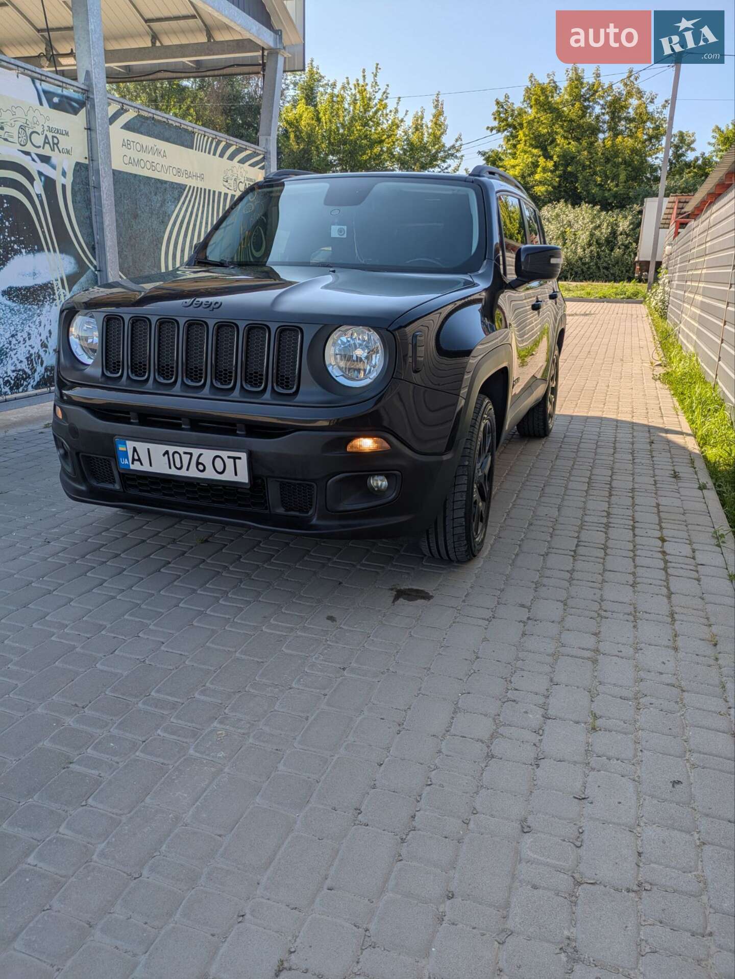 Jeep Renegade 2016 VIN ZACCJBBT9GPD73863 фото оголошення 3 з 24