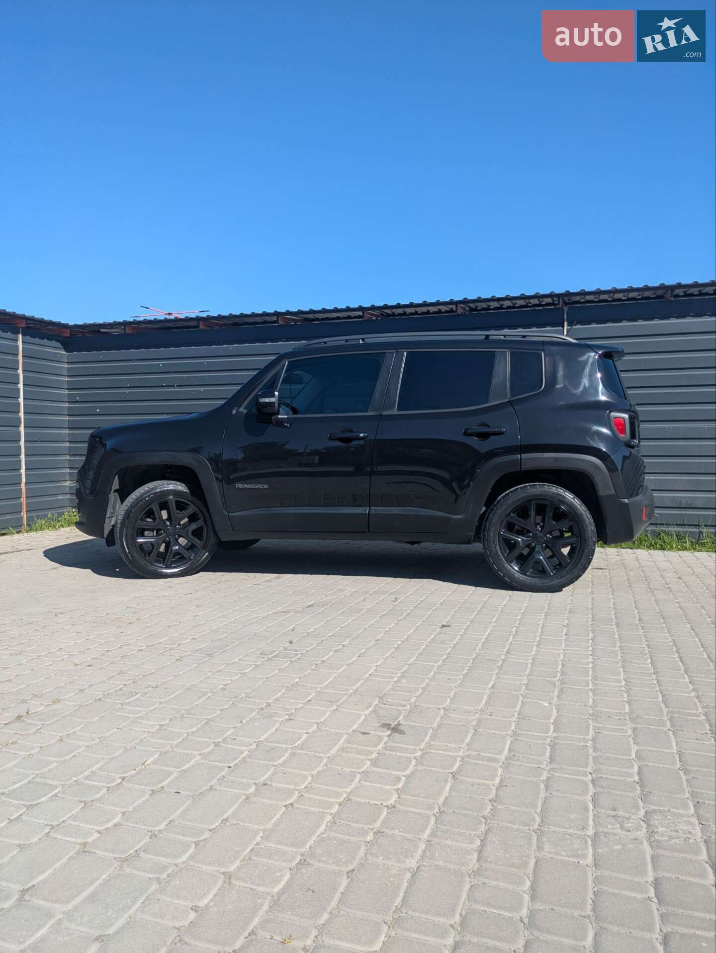 Jeep Renegade 2016 VIN ZACCJBBT9GPD73863 фото оголошення 10 з 24
