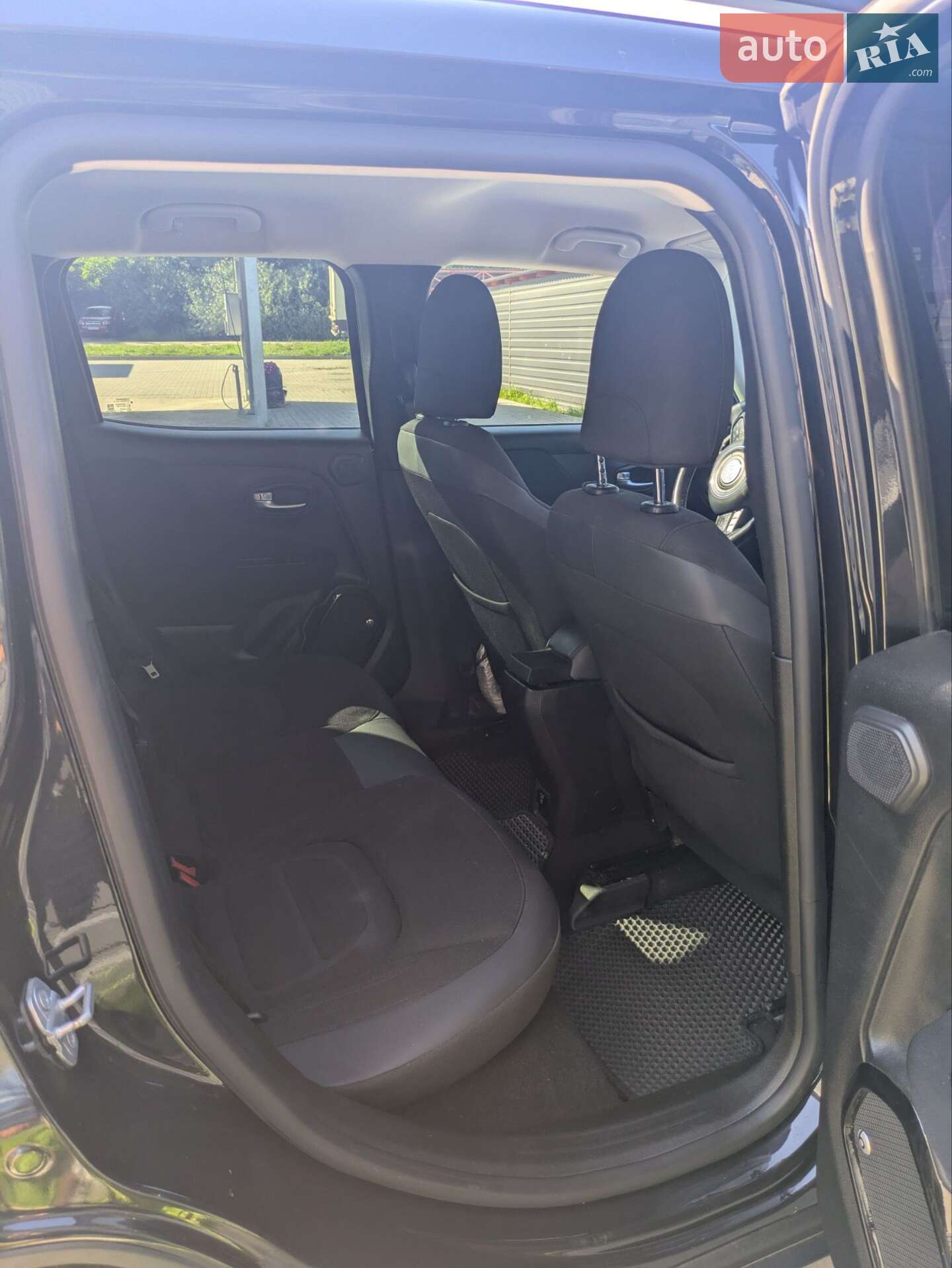 Jeep Renegade 2016 VIN ZACCJBBT9GPD73863 фото оголошення 20 з 24