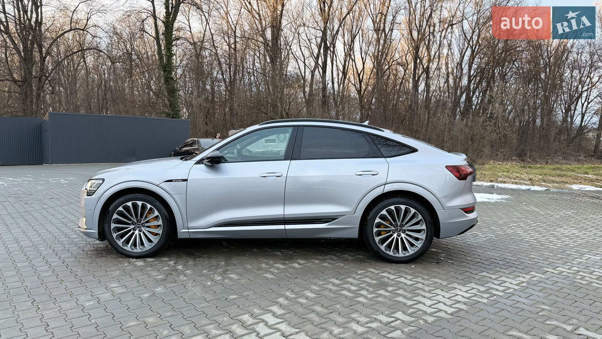 Audi e-tron Sportback 2021 VIN WAUZZZGE1MB036046 фото оголошення 20 з 43