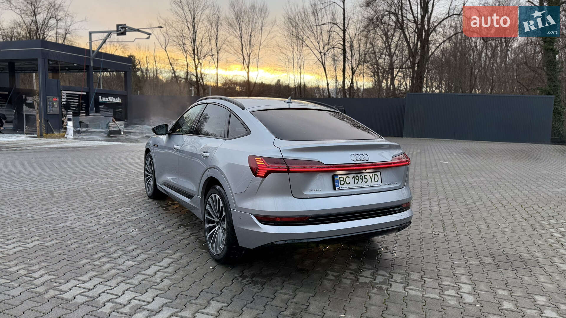 Audi e-tron Sportback 2021 VIN WAUZZZGE1MB036046 фото оголошення 28 з 43