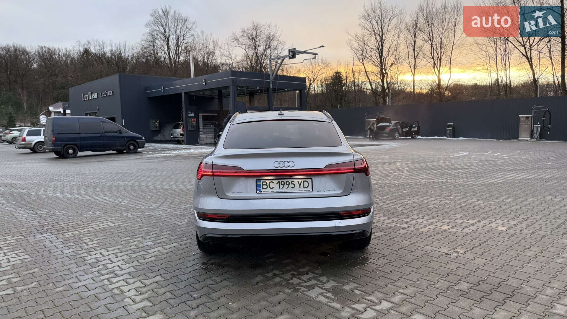 Audi e-tron Sportback 2021 VIN WAUZZZGE1MB036046 фото оголошення 30 з 43