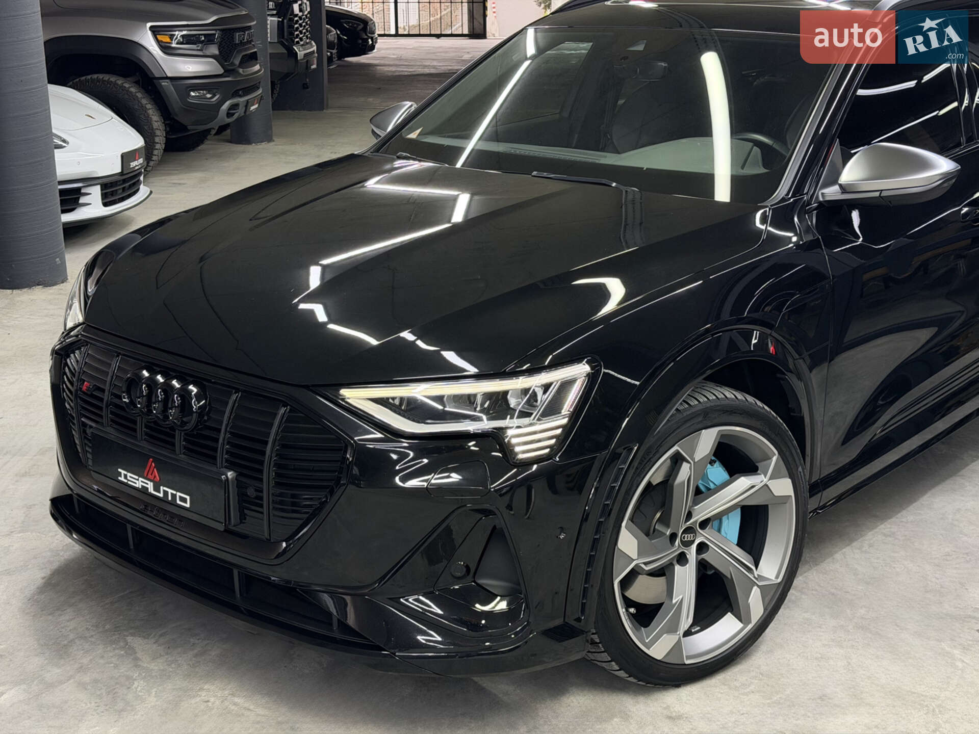 Audi e-tron S 2022 VIN WAUZZZGE1NB044259 фото оголошення 8 з 28