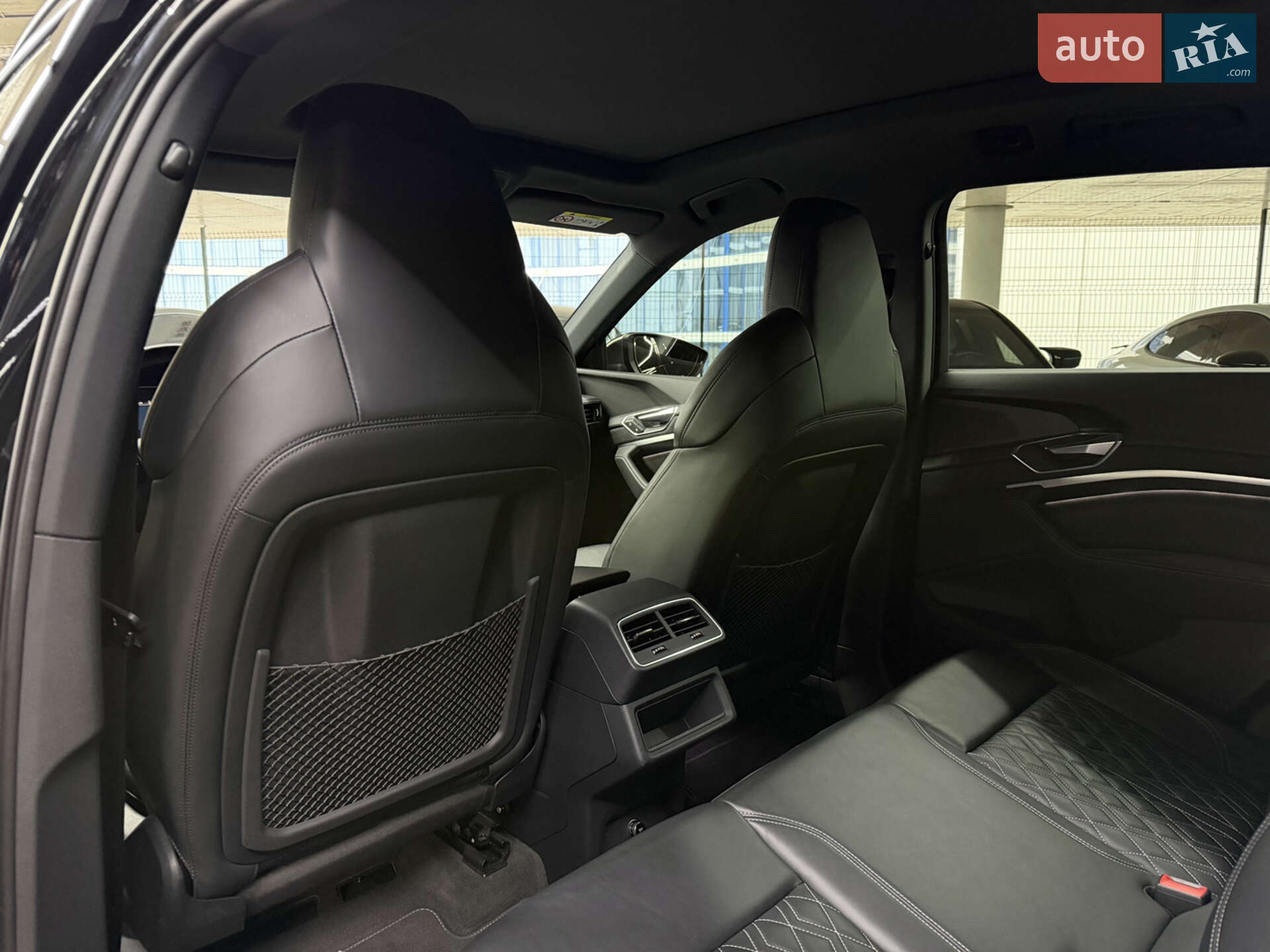 Audi e-tron S 2022 VIN WAUZZZGE1NB044259 фото оголошення 22 з 28